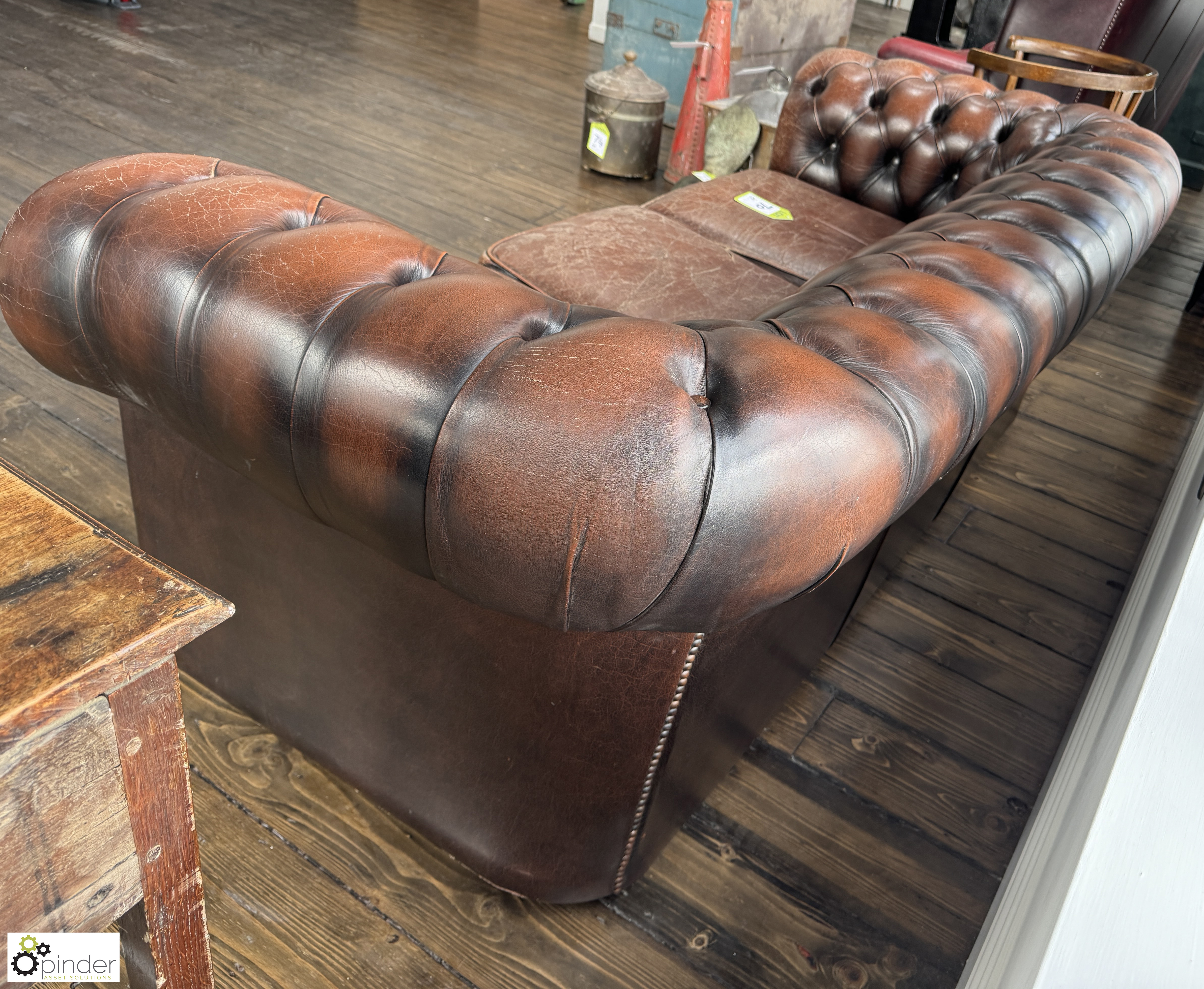 Leather button back Chesterfield Sofa, 1900mm wide - Image 4 of 6
