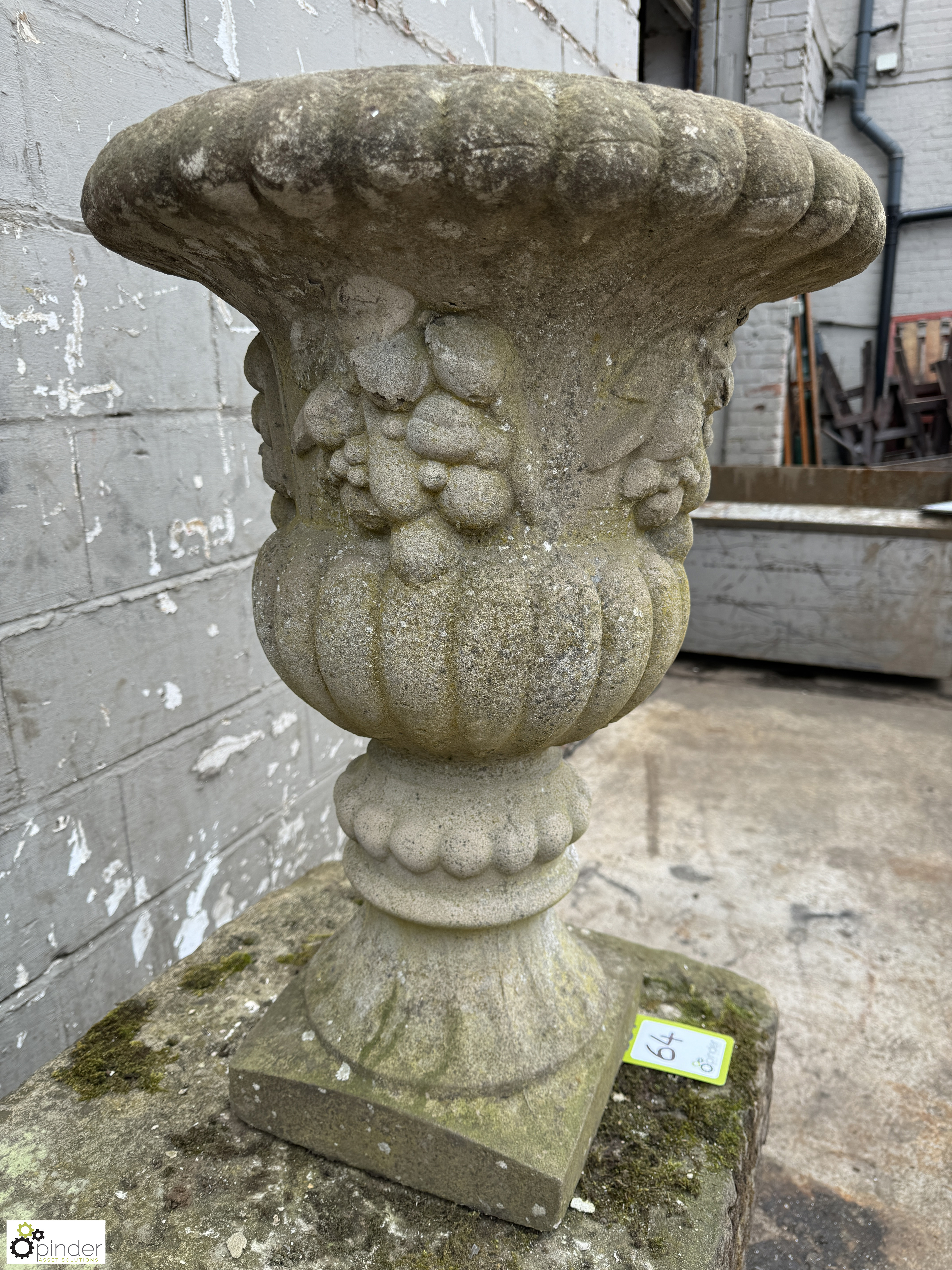 Reconstituted stone Garden Urn/Planter, with fruit design, 520mm diameter x 700mm - Image 6 of 7