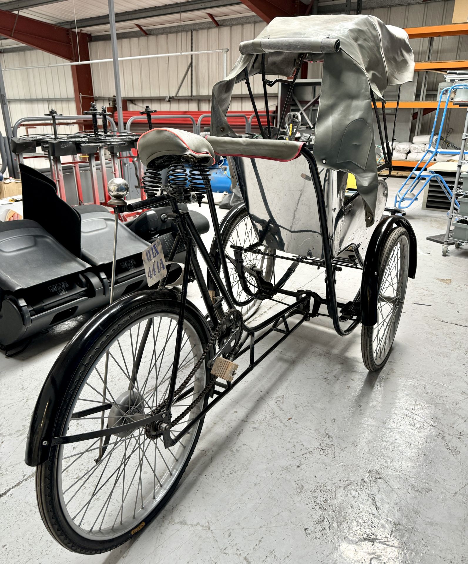 Vietnamese style Rickshaw (please note this lot is collected in Leeds, viewing and collection is - Image 5 of 12