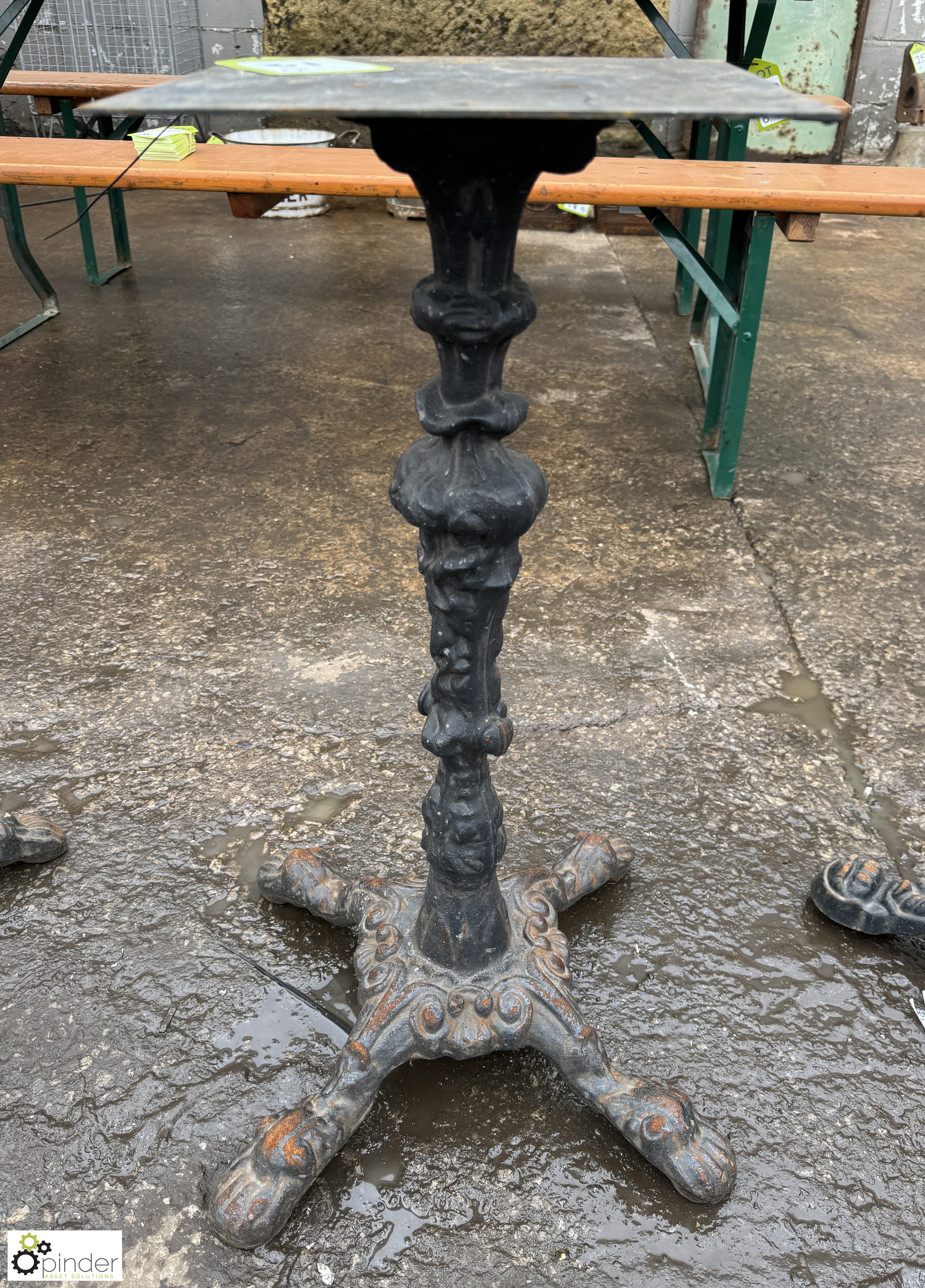 Victorian cast iron Britannia Bar Table Base, 685mm high