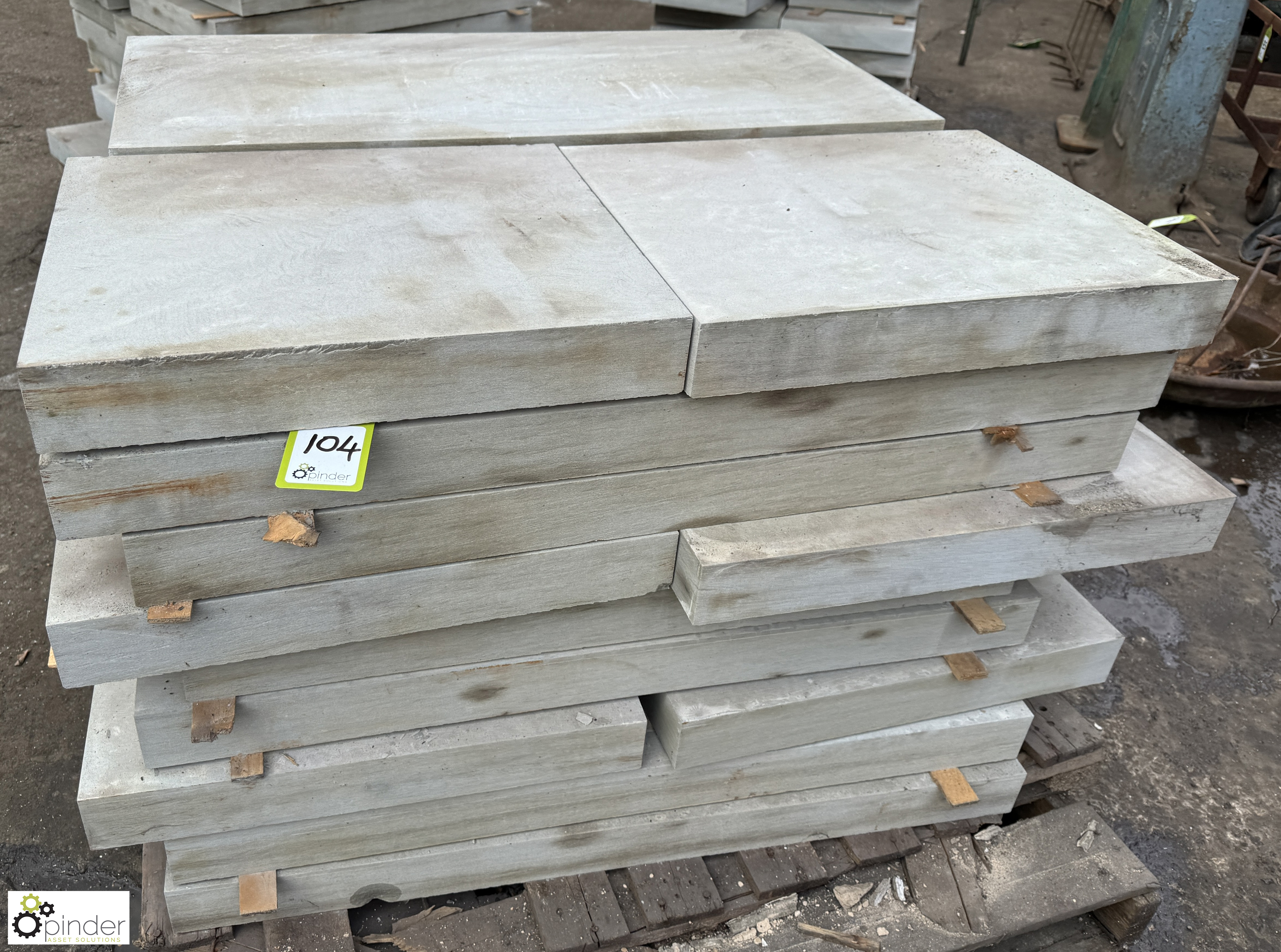 Pallet Sandstone Slabs from Millstone grit, various lengths x 450mm x 75mm - Image 2 of 7