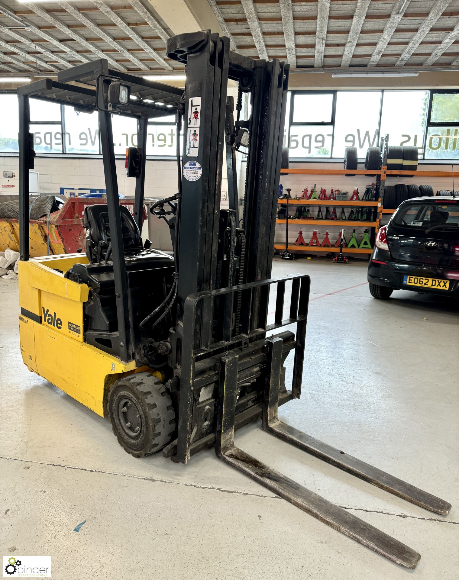 Yale ERP16AFE2130 electric 3-wheel cantilever Forklift Truck, 1460kg capacity, 4191hours, triplex - Image 2 of 15