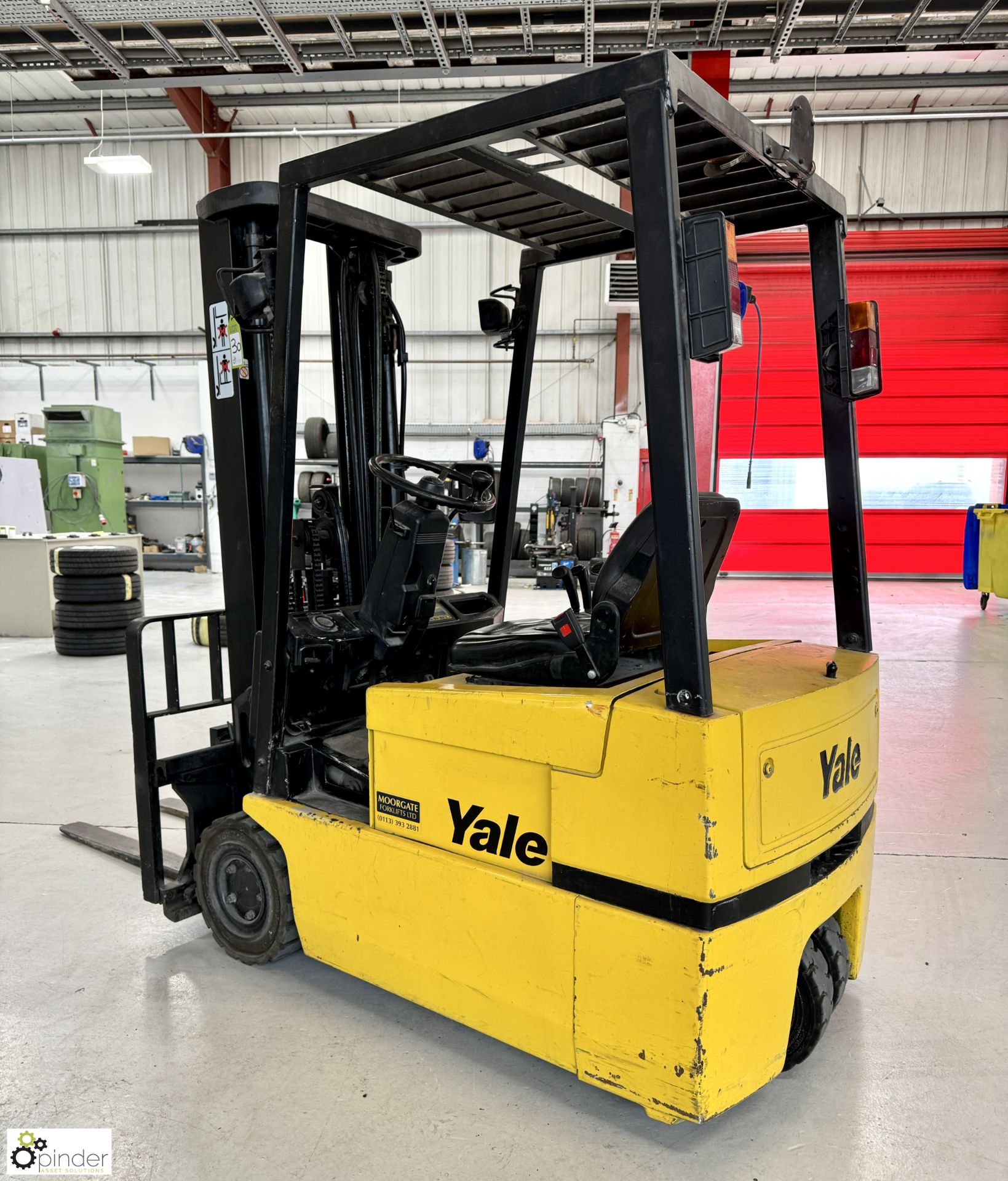 Yale ERP16AFE2130 electric 3-wheel cantilever Forklift Truck, 1460kg capacity, 4191hours, triplex - Image 6 of 15