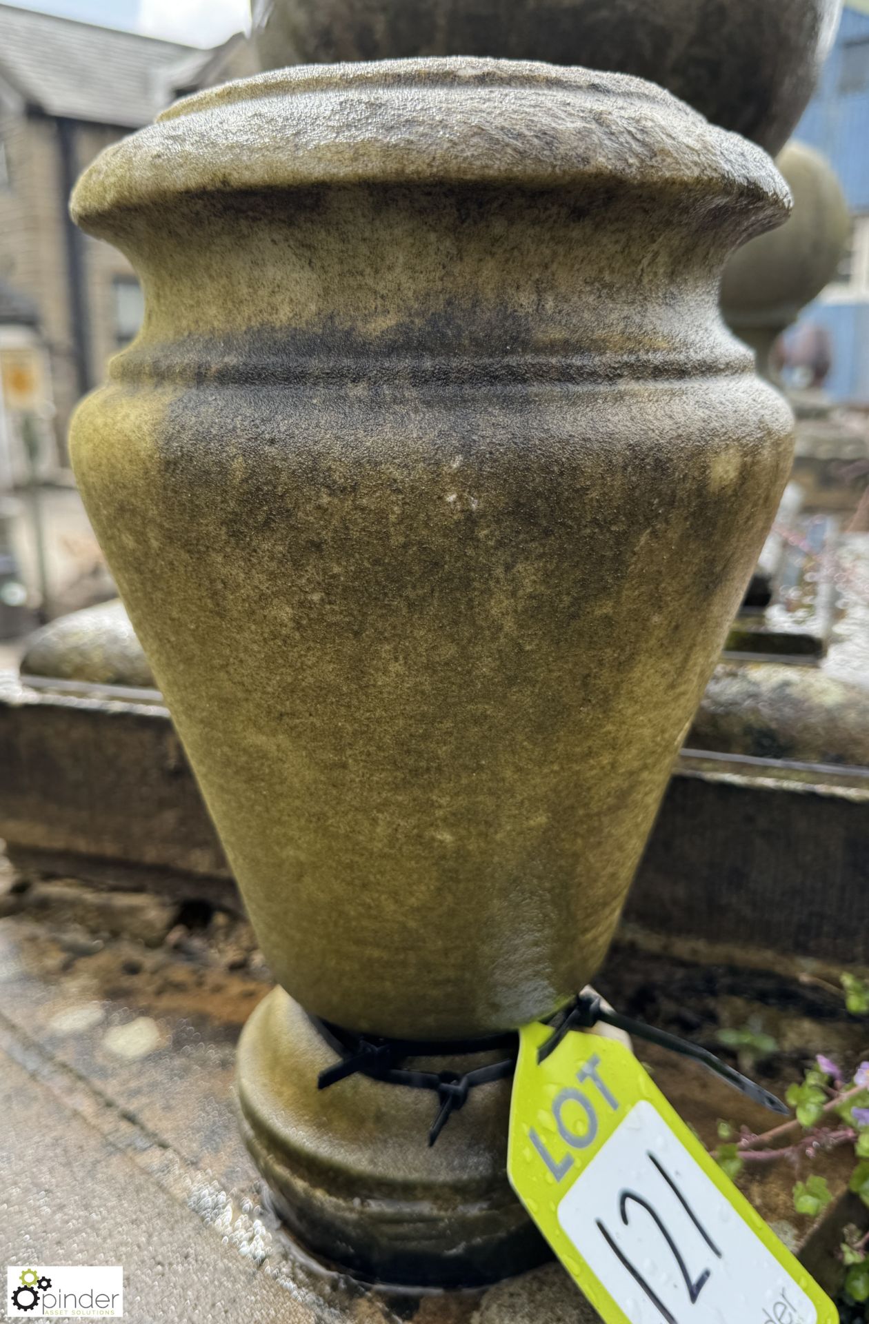 An Edwardian statuary white marble Garden Urn, with ribbed decoration, approx. 12in x 7in diameter - Image 3 of 4