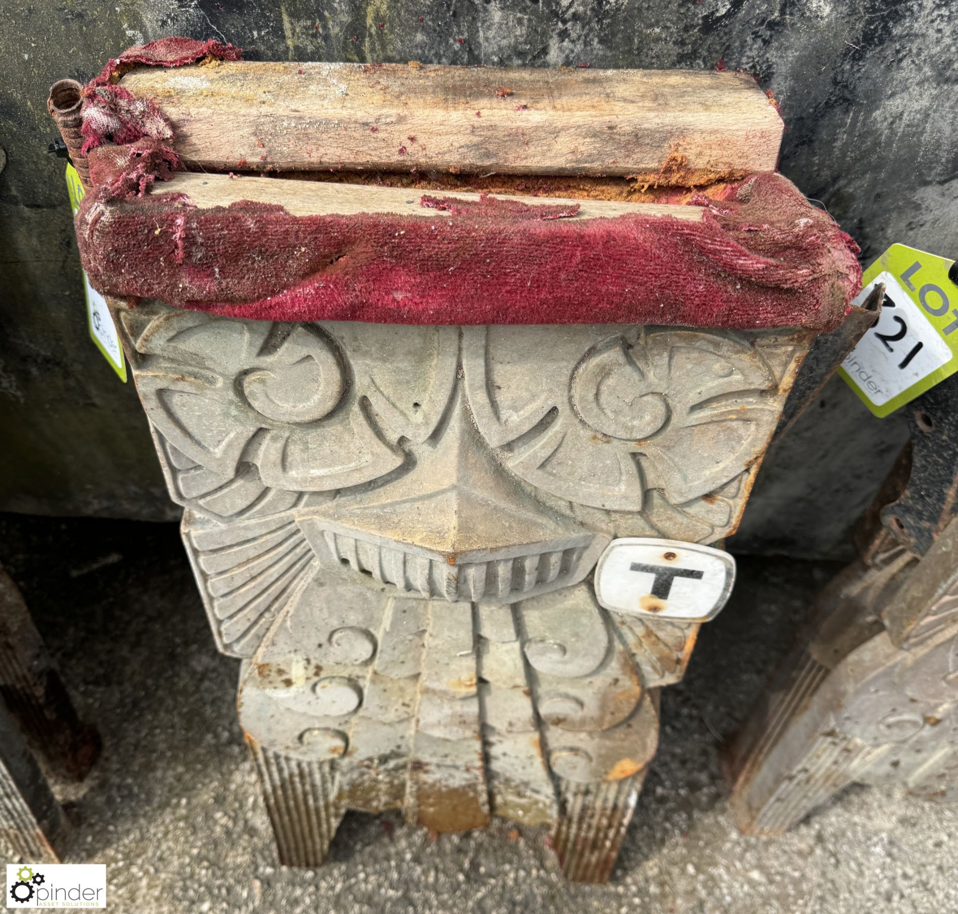 An original pair Art Deco cast iron Cinema Seat Ends, approx. 23in x 11in, from the Paramount - Image 2 of 7