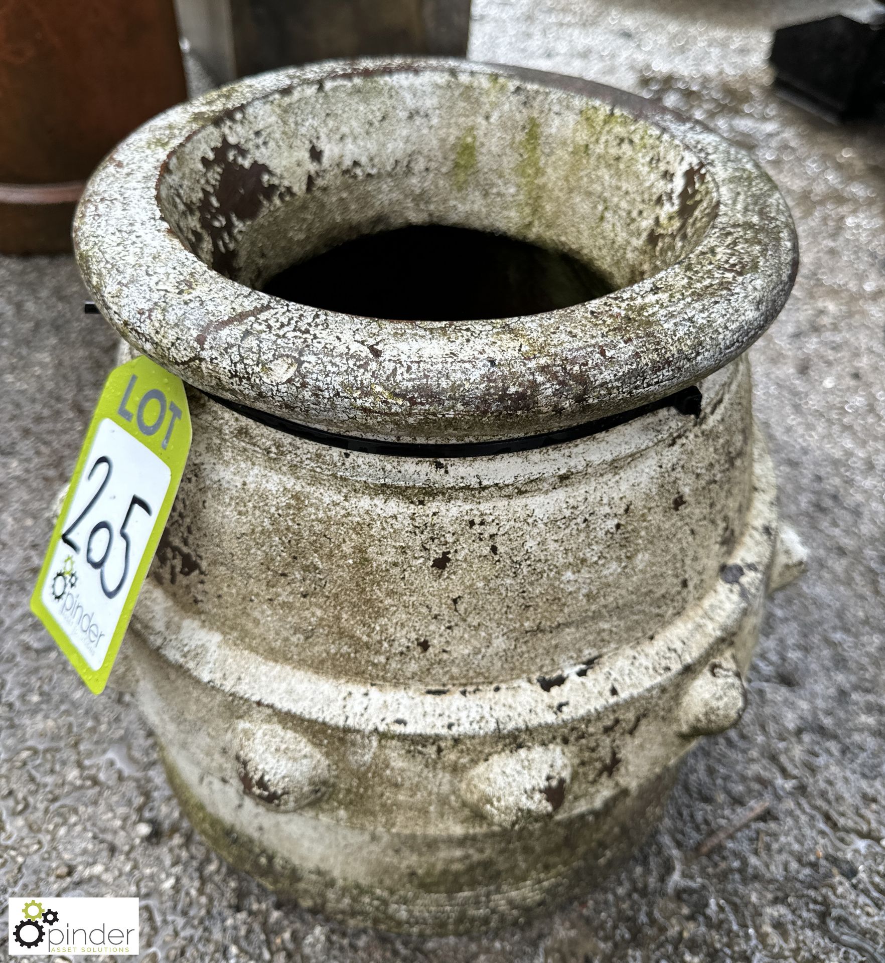A buff terracotta Chimney Pot, with round stud decoration, approx. 12in x 14in diameter - Image 3 of 4