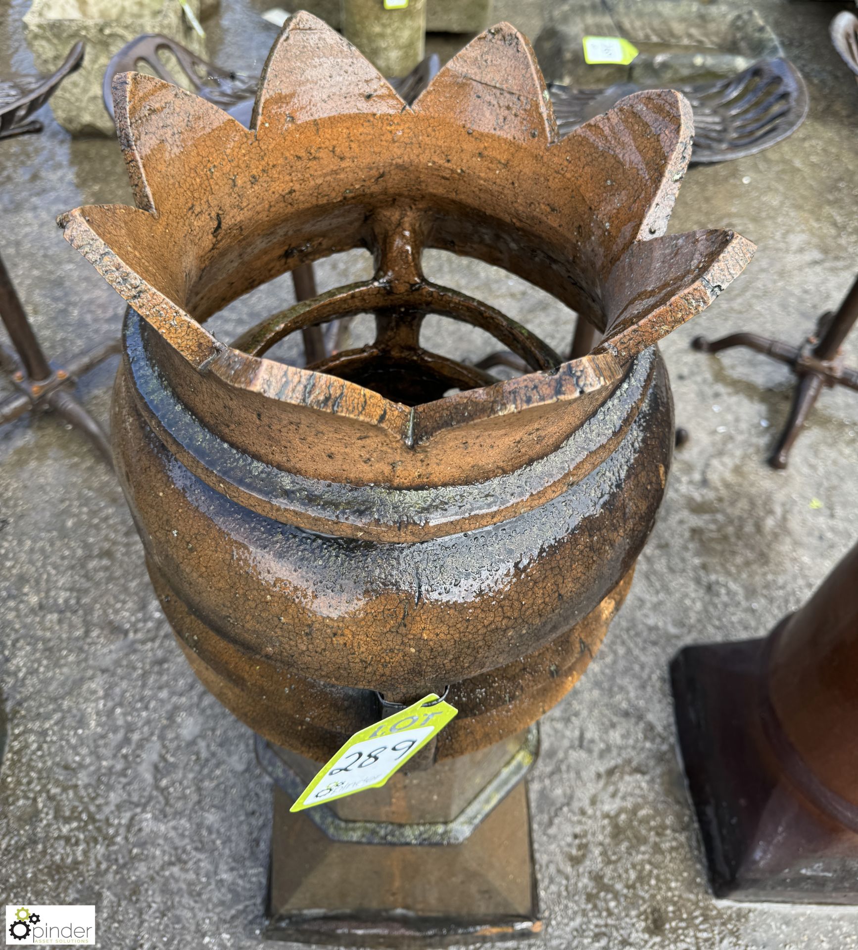 A Victorian crown top salt glazed terracotta Chimney Pot, approx. 39in x 16in - Image 3 of 4