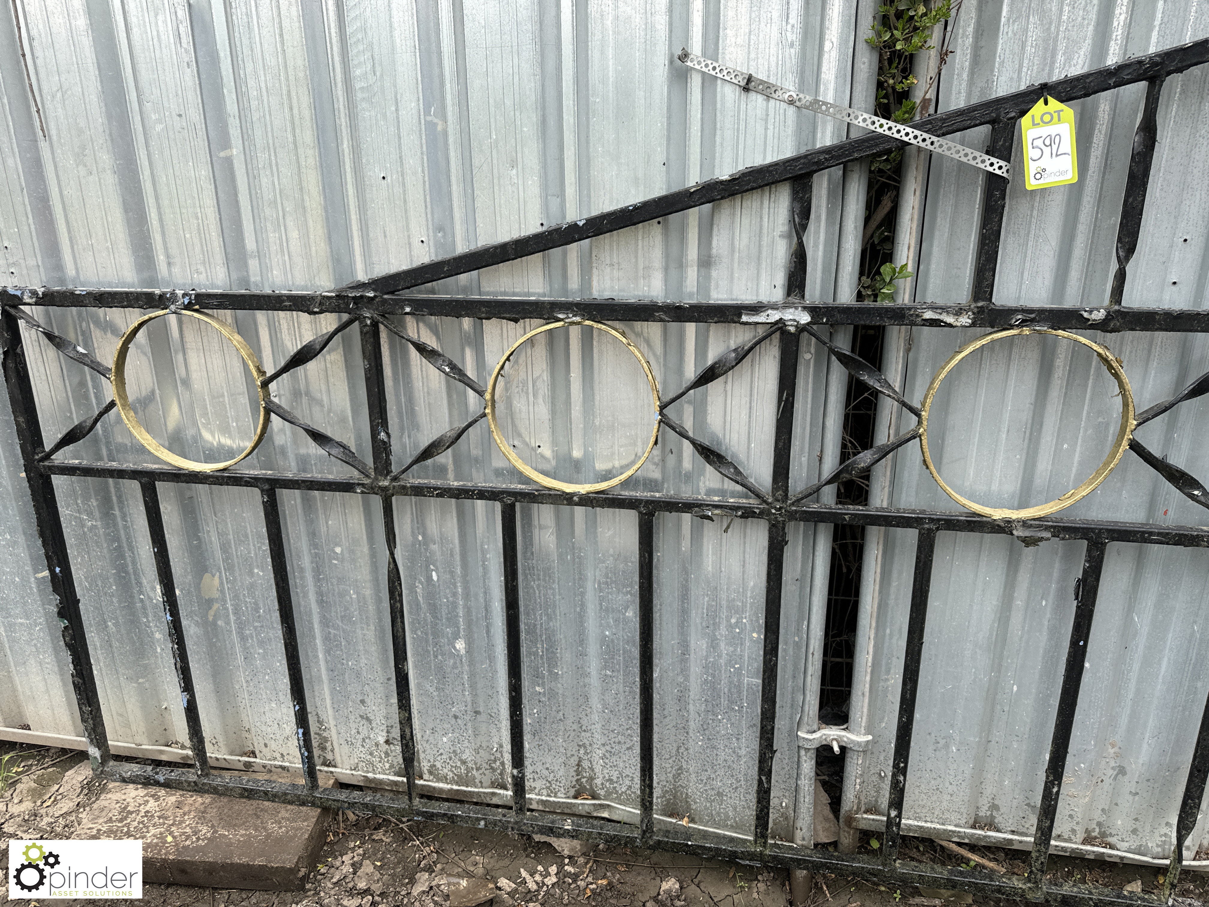 A vintage wrought iron Farm Gate, with hoop decora - Image 3 of 4