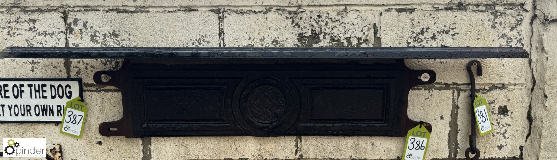 A cast iron Kitchen Range Mantle Shelf, with flower decoration, approx. 8in x 50in, circa 1880s - Image 3 of 5