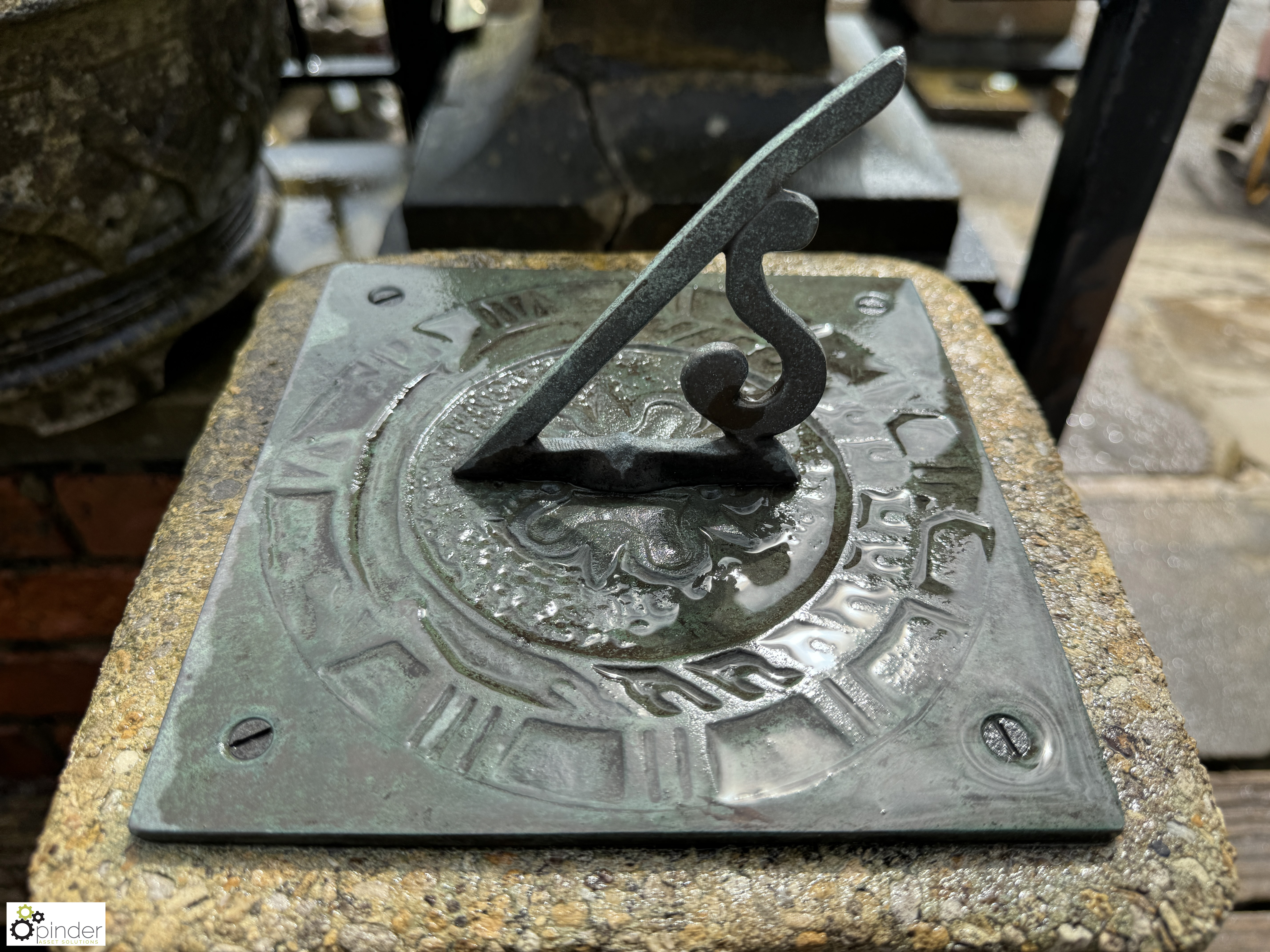 A reconstituted stone obelisk style Sundial Plinth, with bronze sundial plate with Roman numerals, - Image 3 of 5