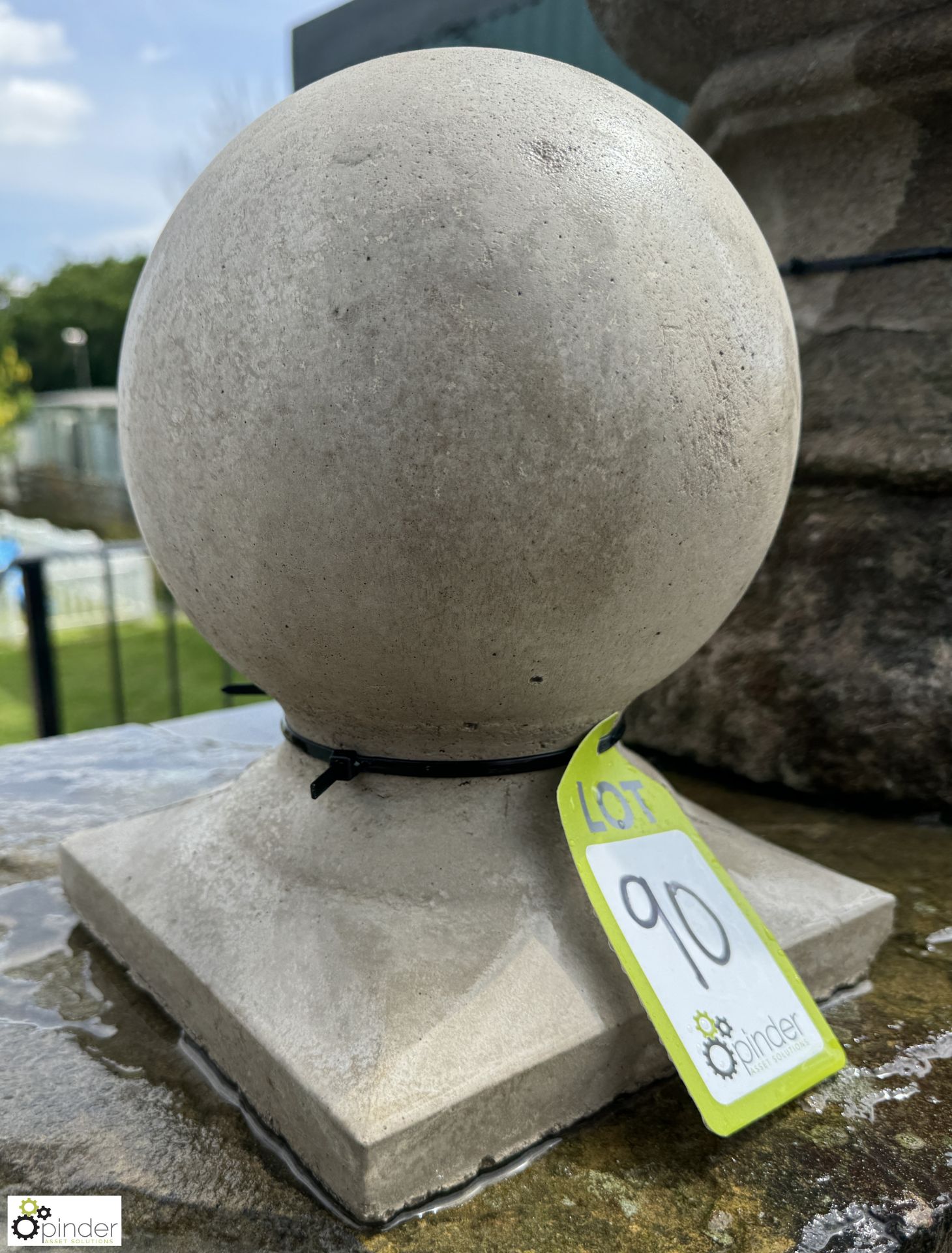 A pair reconstituted stone Ball Finials/Pier Caps, approx. 11in x 8in diameter - Image 4 of 7