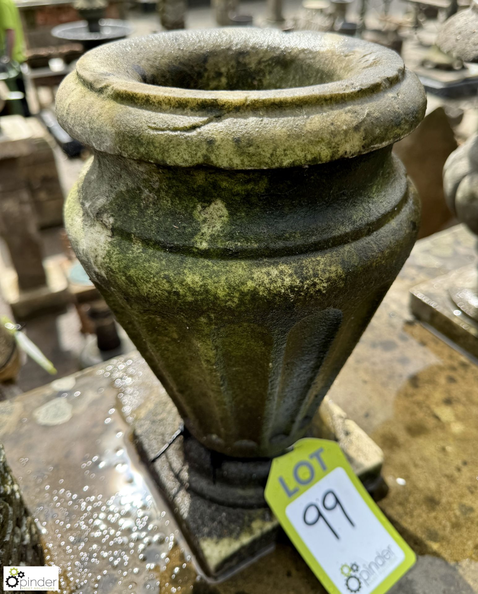 An Art Deco statuary white marble Garden Urn, approx. 12in x 8in diameter - Image 2 of 4