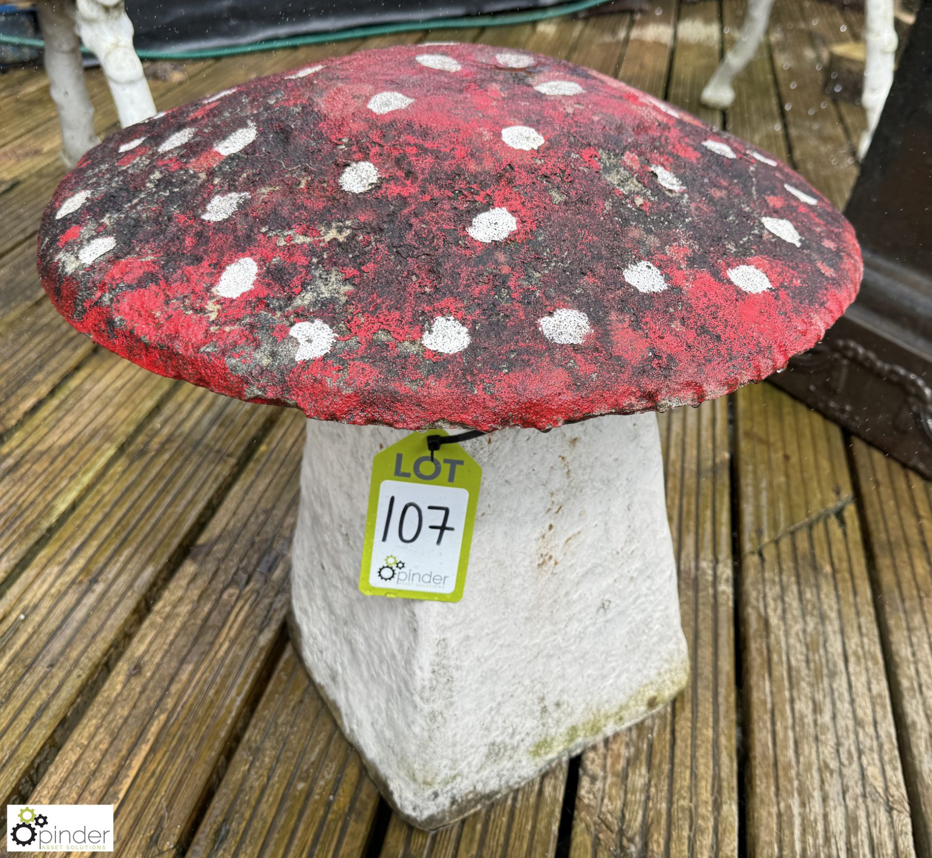 A reconstituted stone Staddle Stone painted like a traditional toadstool Amanita Muscaria, approx. - Image 2 of 5