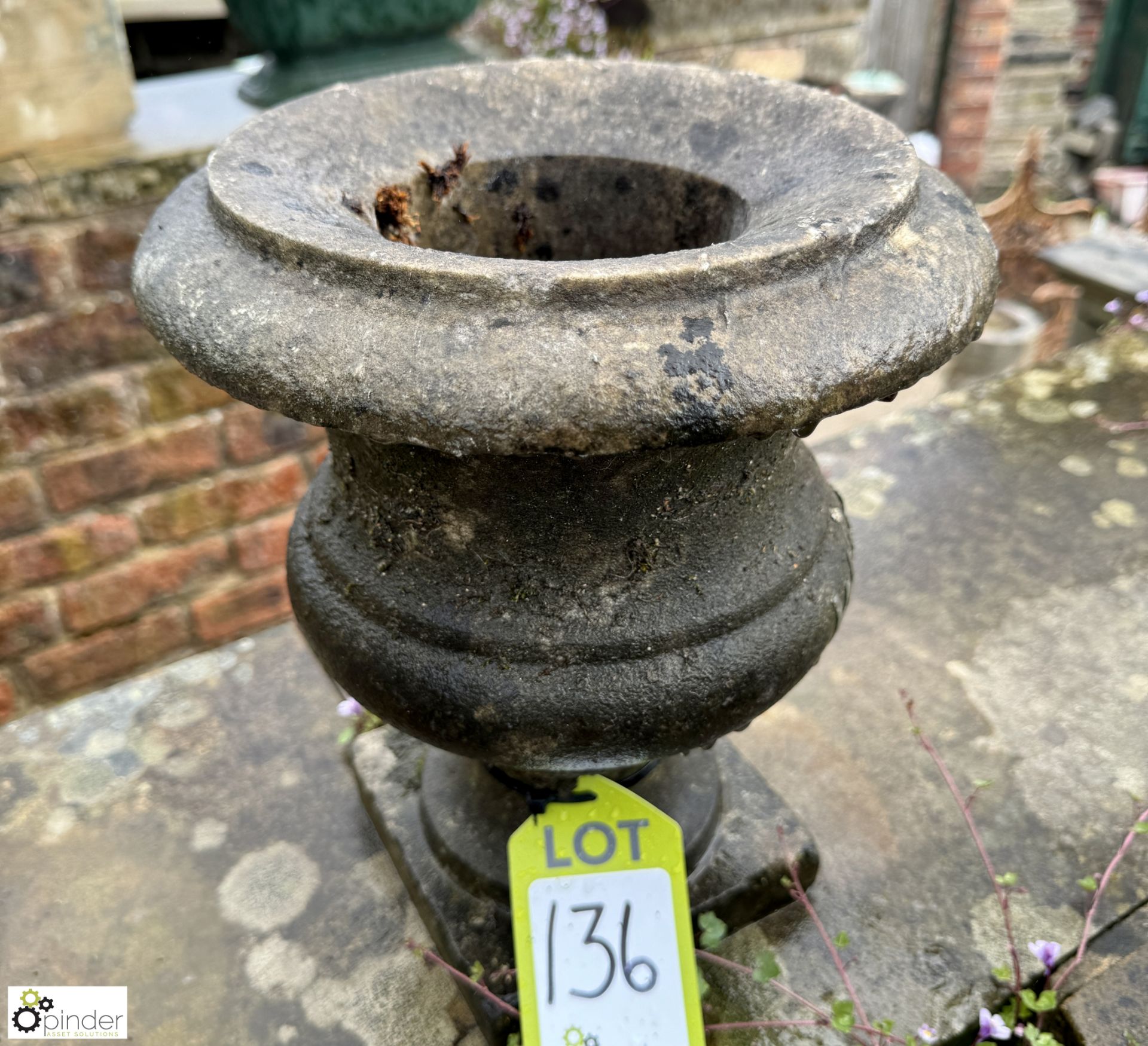 A Victorian statuary white marble Garden Urn, approx. 12in x 10in - Image 2 of 5