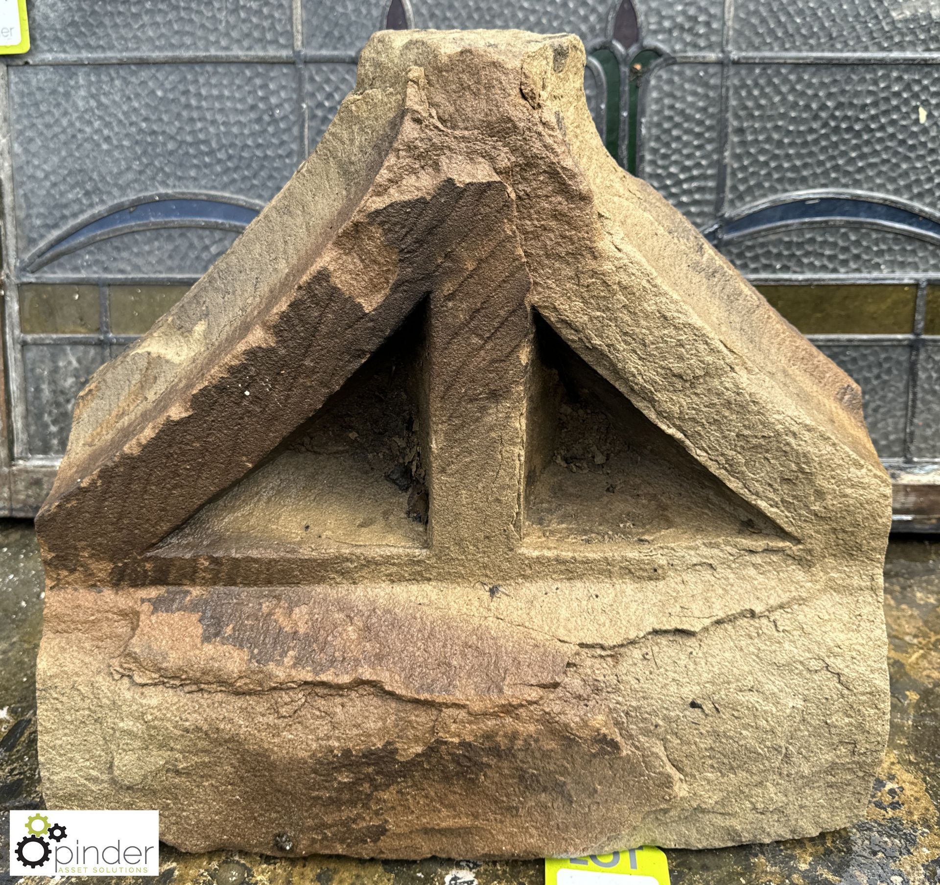 A Yorkshire stone Gothic decorative Wall Feature, approx. 17in x 17in - Image 4 of 5