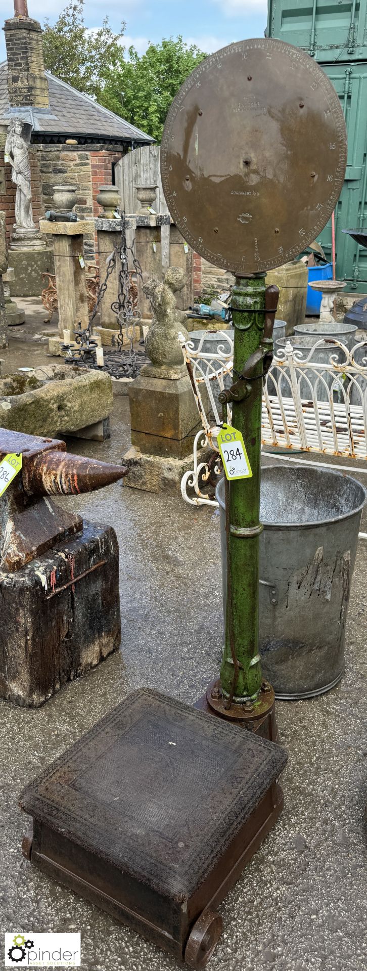 An original Victorian cast iron Human Weighing Scales, weight up to 20stone, with original - Image 2 of 6