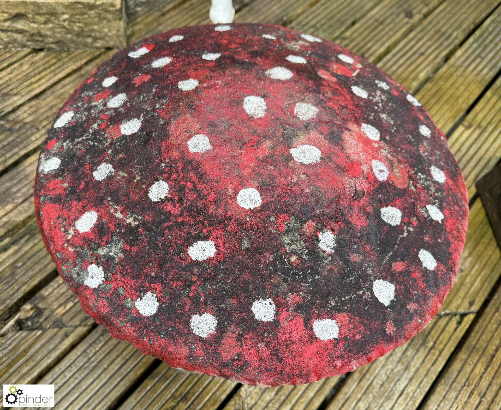 A reconstituted stone Staddle Stone painted like a traditional toadstool Amanita Muscaria, approx. - Image 4 of 5