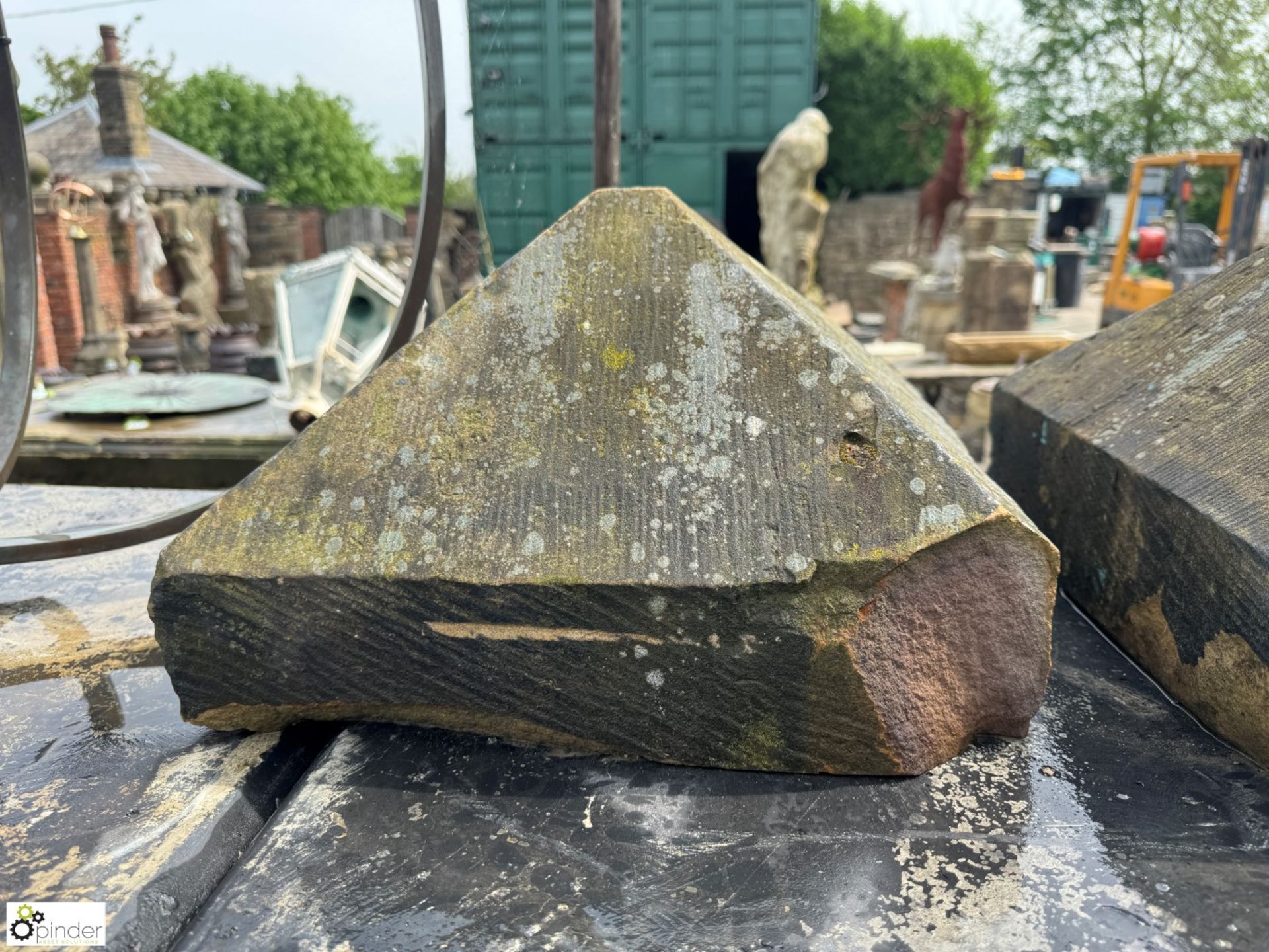 A set 3 Victorian Yorkshire stone triangular top Pier Caps, approx. 10in x 16in x 16in - Image 9 of 10