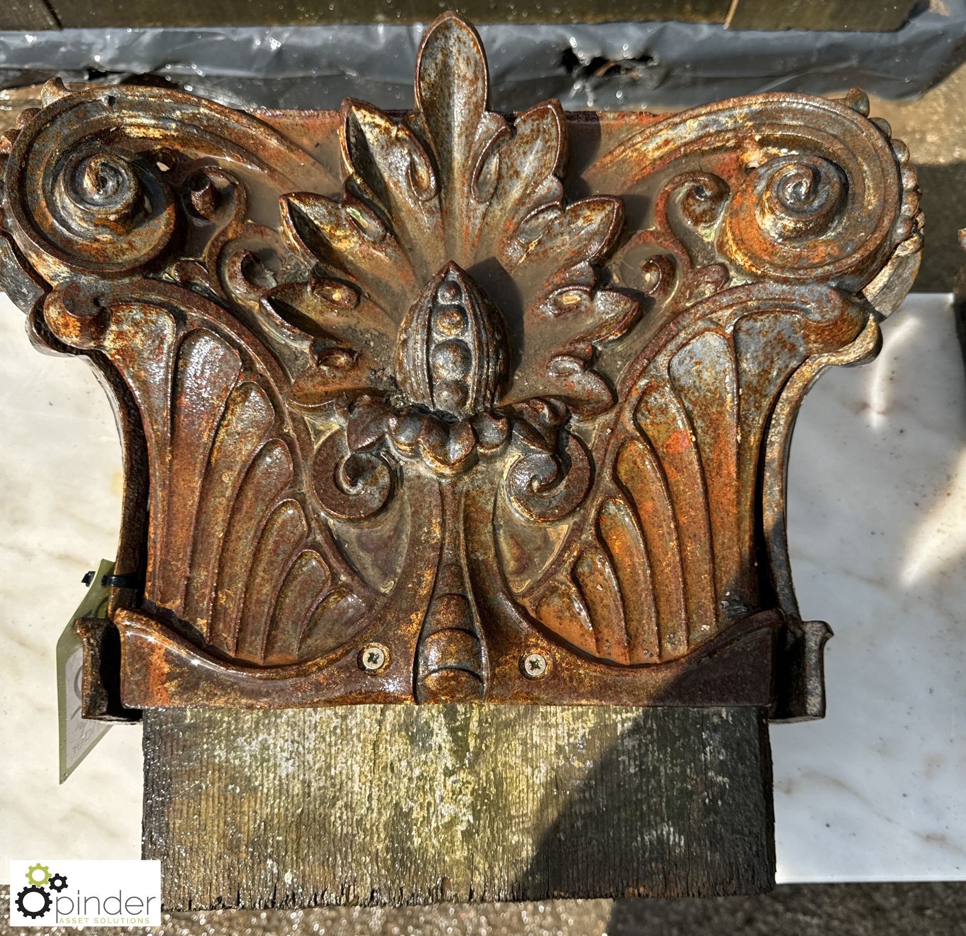 2 cast iron decorative Capital Tops, with matching side pieces, originally from the Paramount and - Image 3 of 9