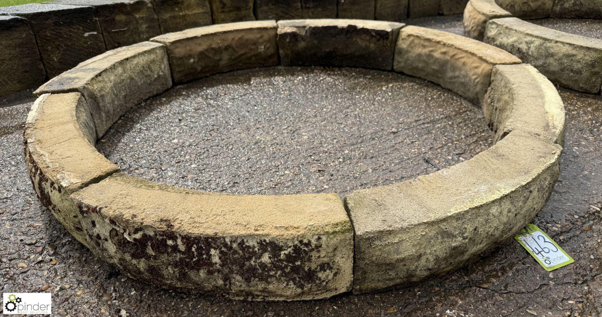 A reconstituted stone Circle, approx. 5in x 47in diameter, circa mid to late 1900s, ideal for a - Image 3 of 4