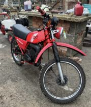 Yamaha DT125 Enduro Motorbike, registration VJU 40