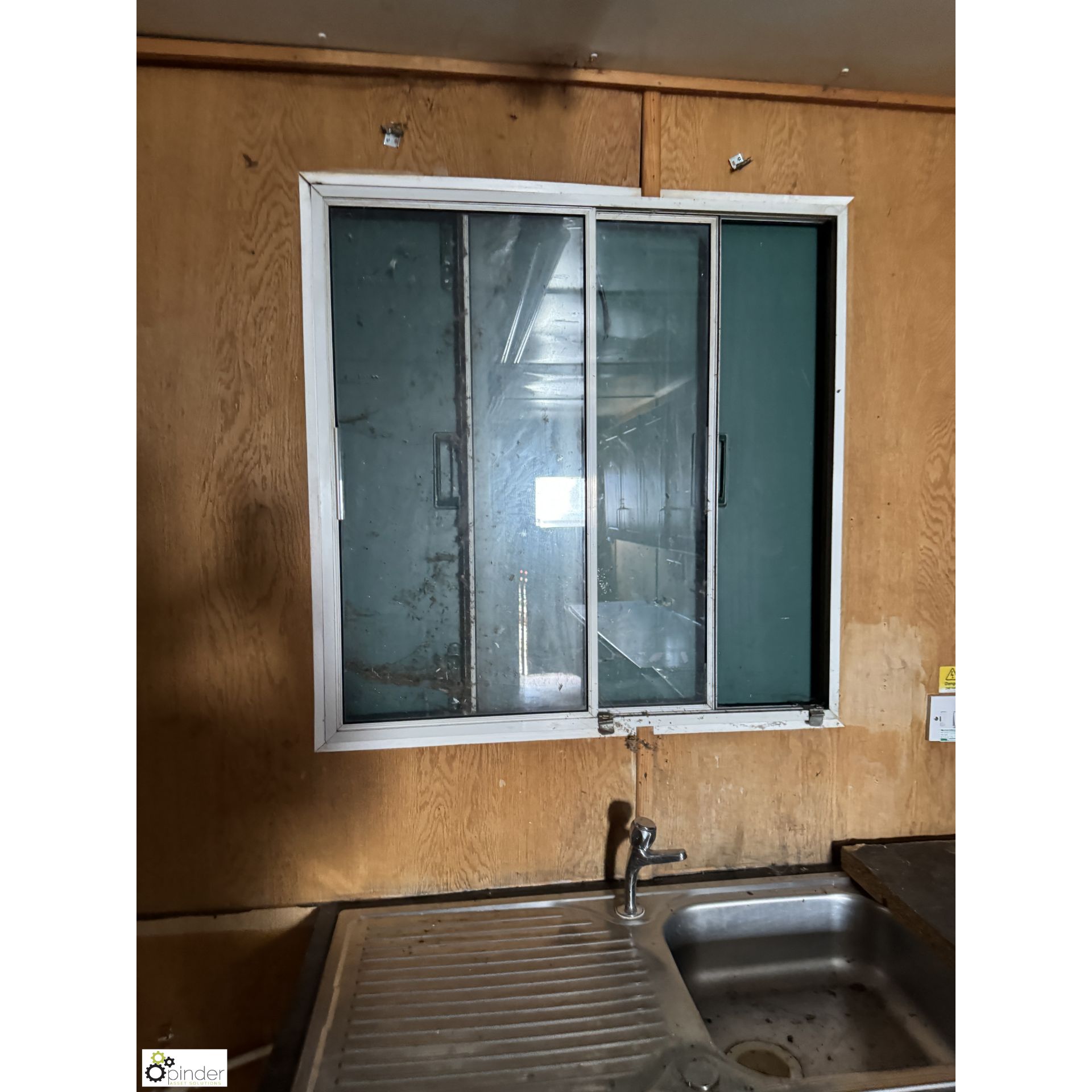 20ft Shipping Container Converted To Welfare Cabin With Fitted Kitchen 20ft Shipping Container Converted To Welfare Cabin With Fitted Kitchen