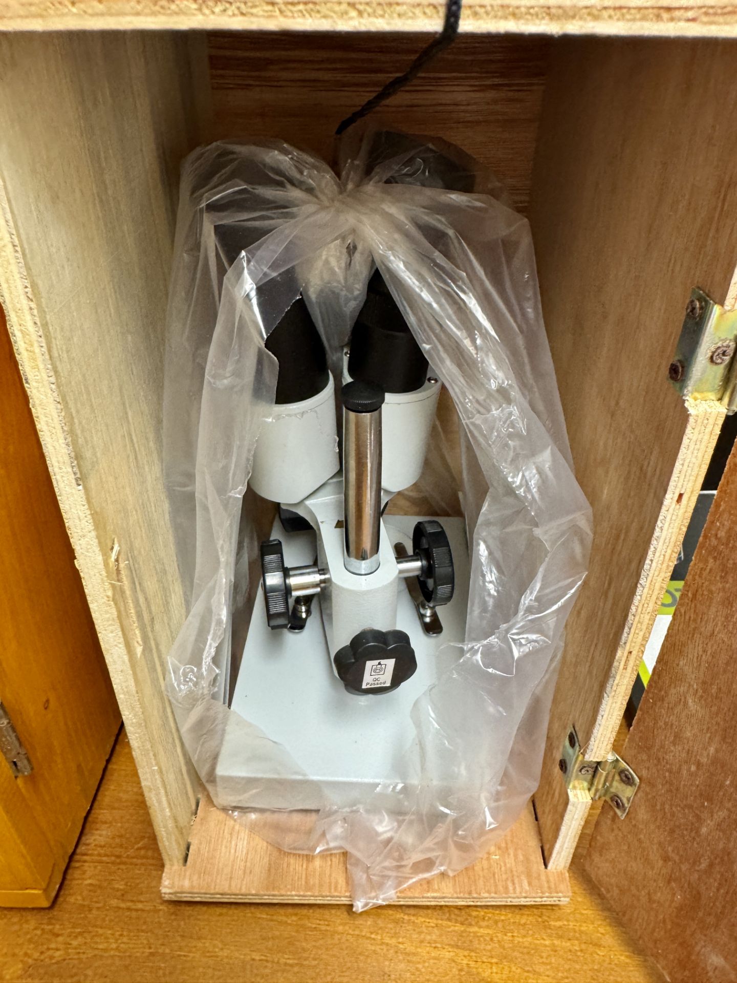 Twin lens Microscope with wood storage case