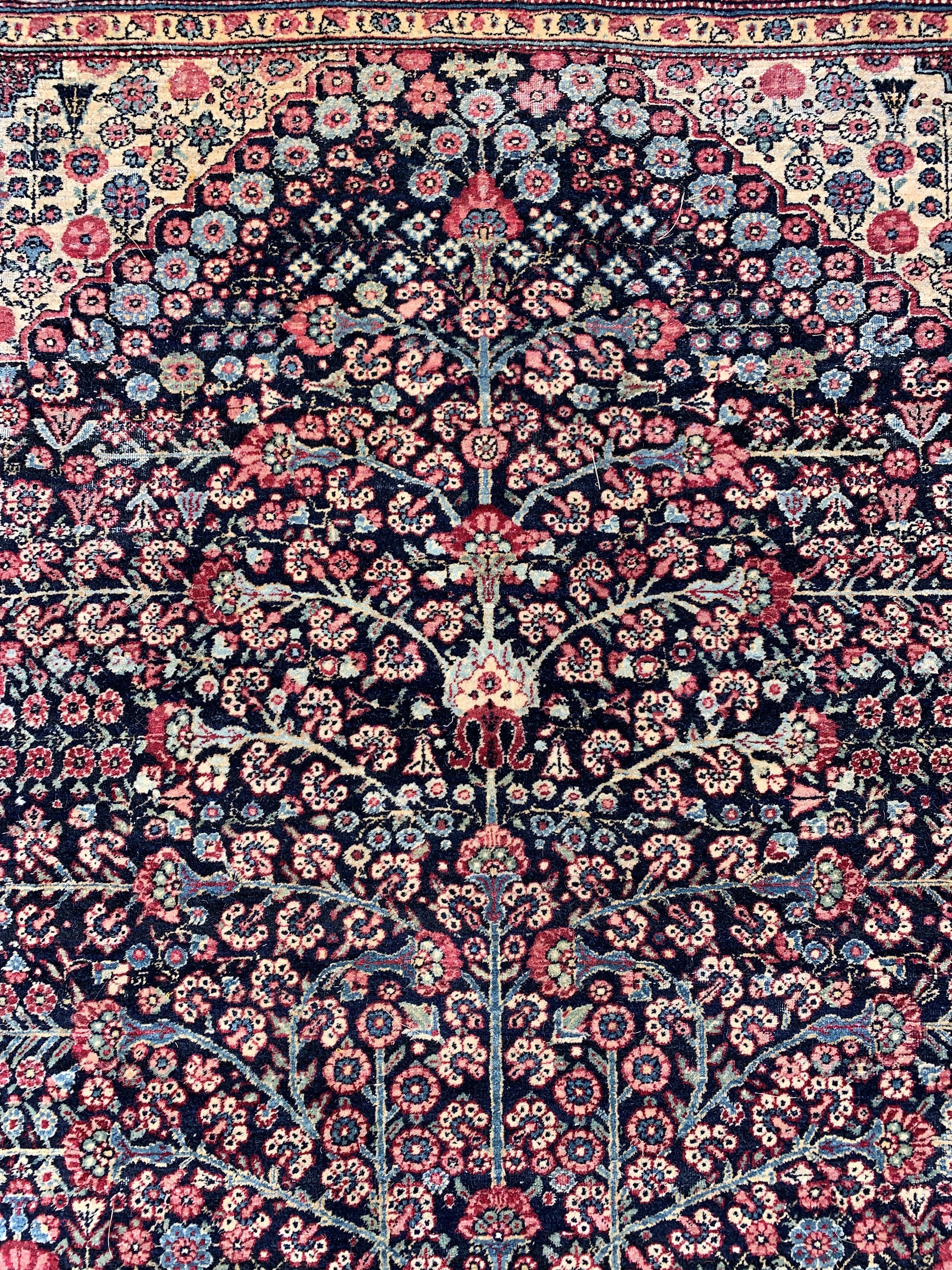 A PAIR OF TEHRAN RUGS - Image 5 of 9