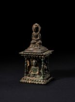 A RARE BRONZE TWO PIECE BUDDHA "TEMPLE" FIGURE