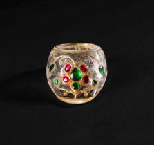 A MUGHAL ROCK CRYSTAL GEM SET ARCHERS RING, 19TH CENTURY, INDIA