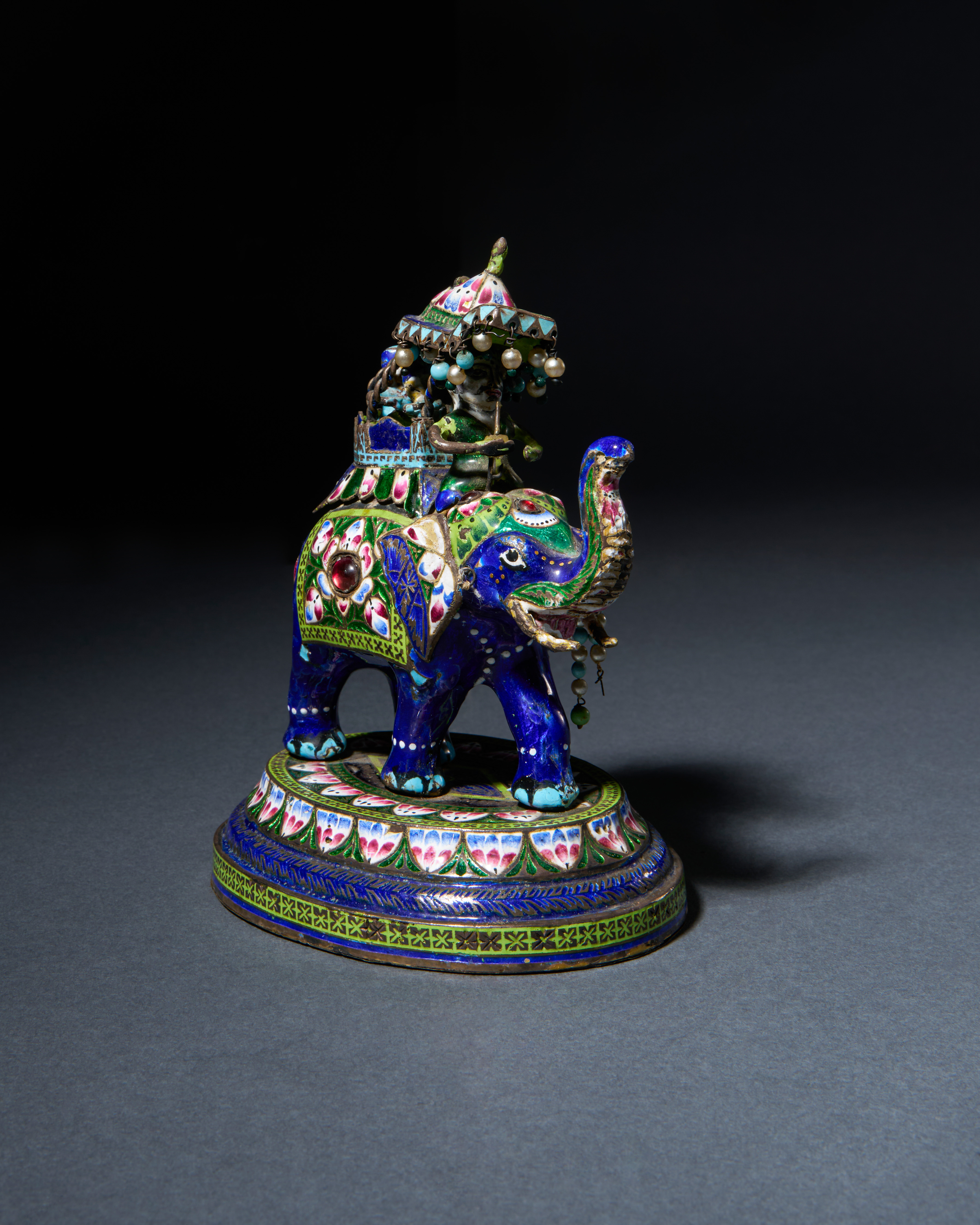 AN INDIAN POLYCHROME ENAMELLED SILVER HOWDAH FIGURE, BENARES, INDIA, 20TH CENTURY - Image 2 of 5