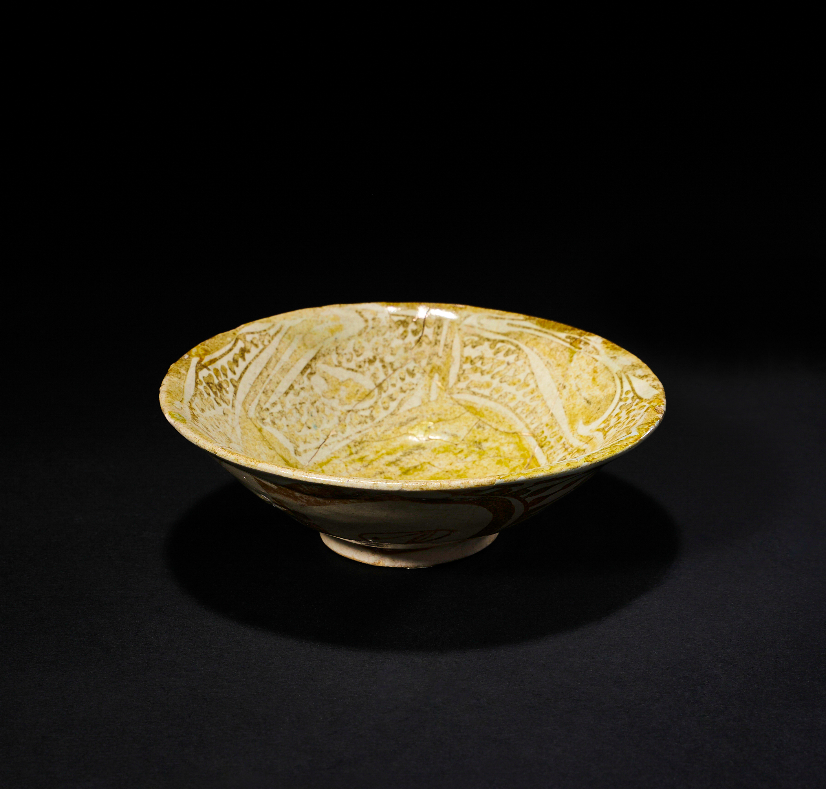 A FATIMID LUSTRE ANIMAL BOWL, 10TH CENTURY, EGYPT - Image 3 of 5