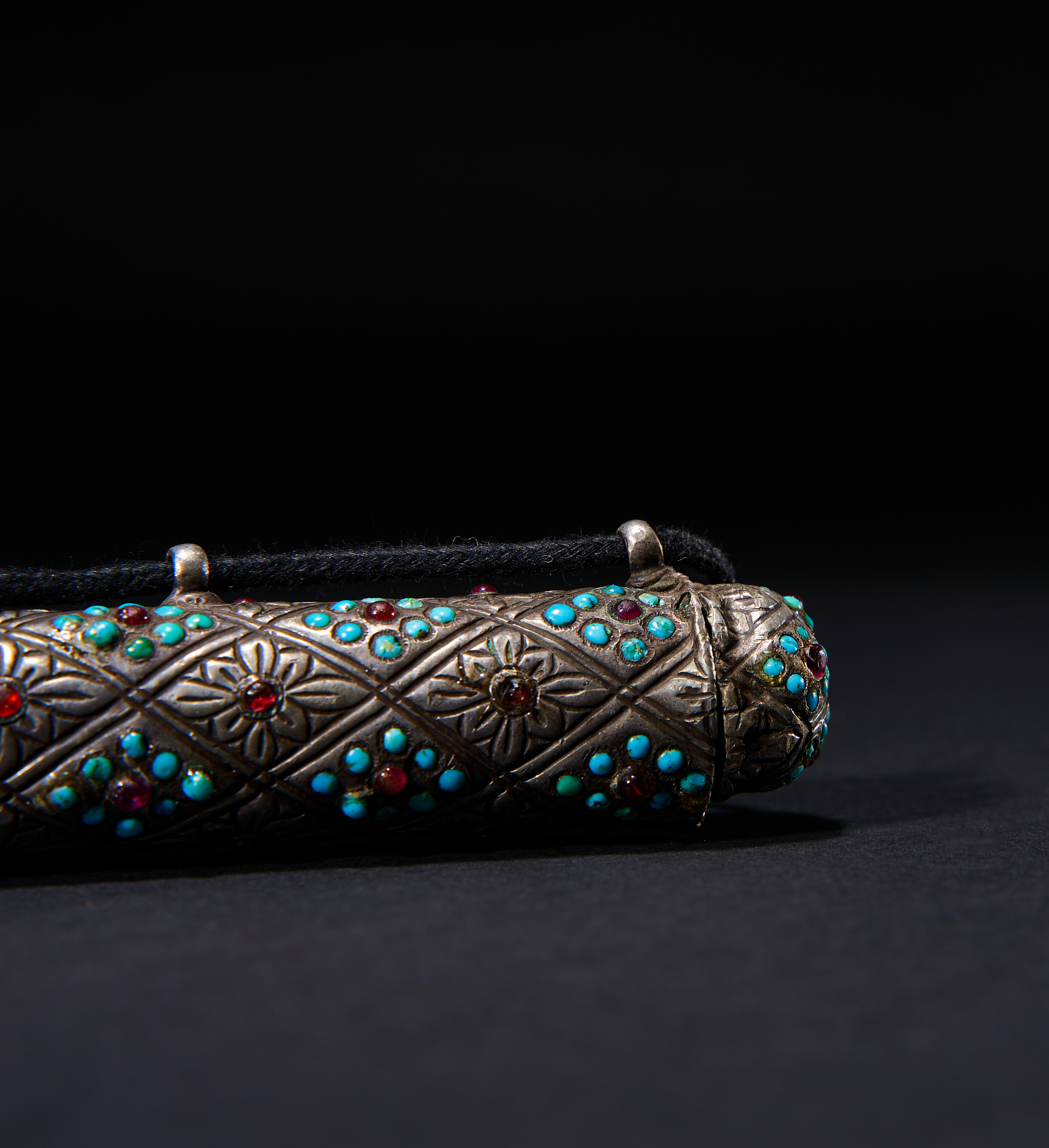 AN EARLY 18TH CENTURY GEM SET SILVER OTTOMAN SCROLL CASE, TURKEY - Image 3 of 3