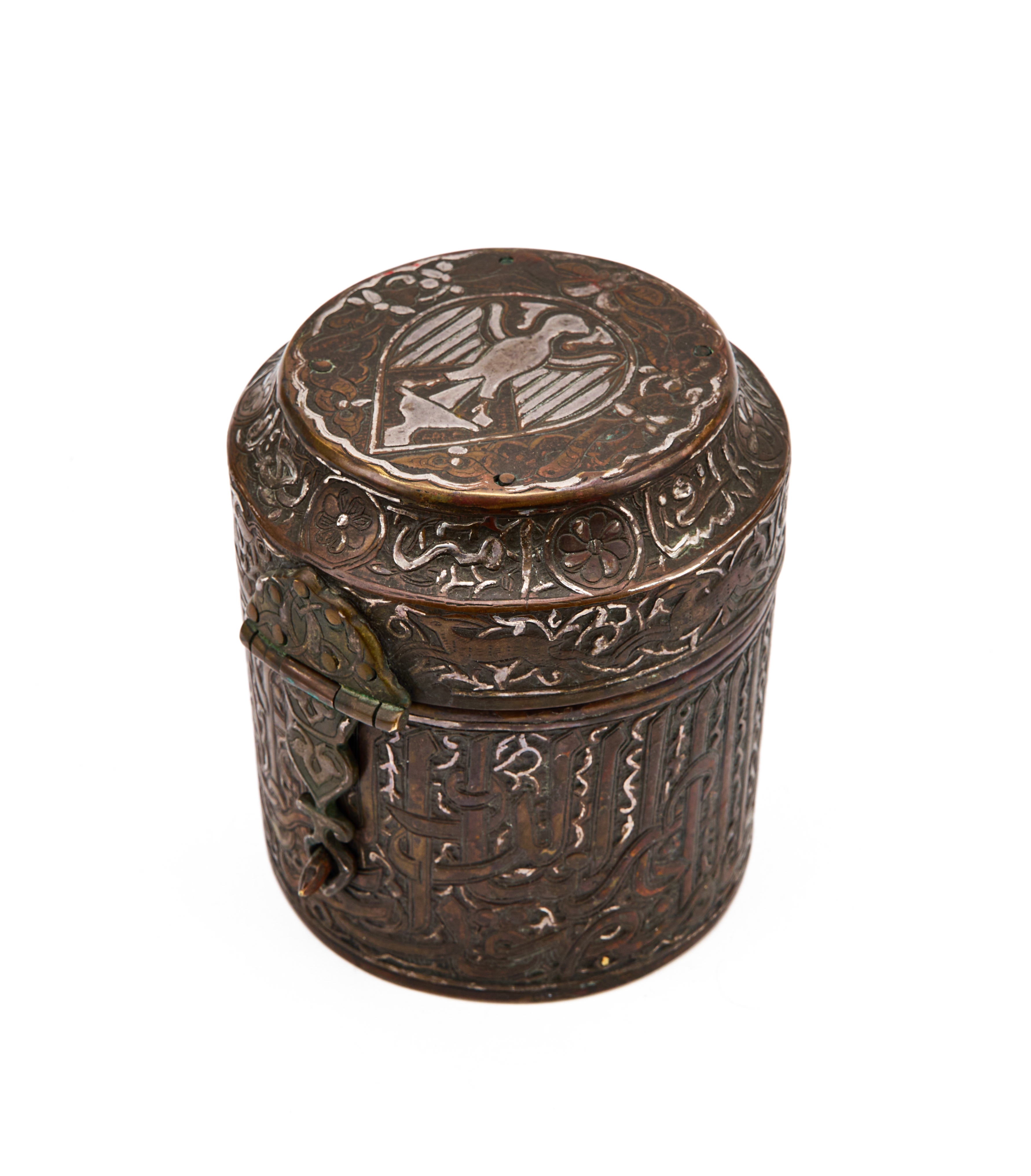 A SILVER INLAID SELJUK BRONZE INKWELL PENDANT, PERSIA, 12TH CENTURY - Image 6 of 8