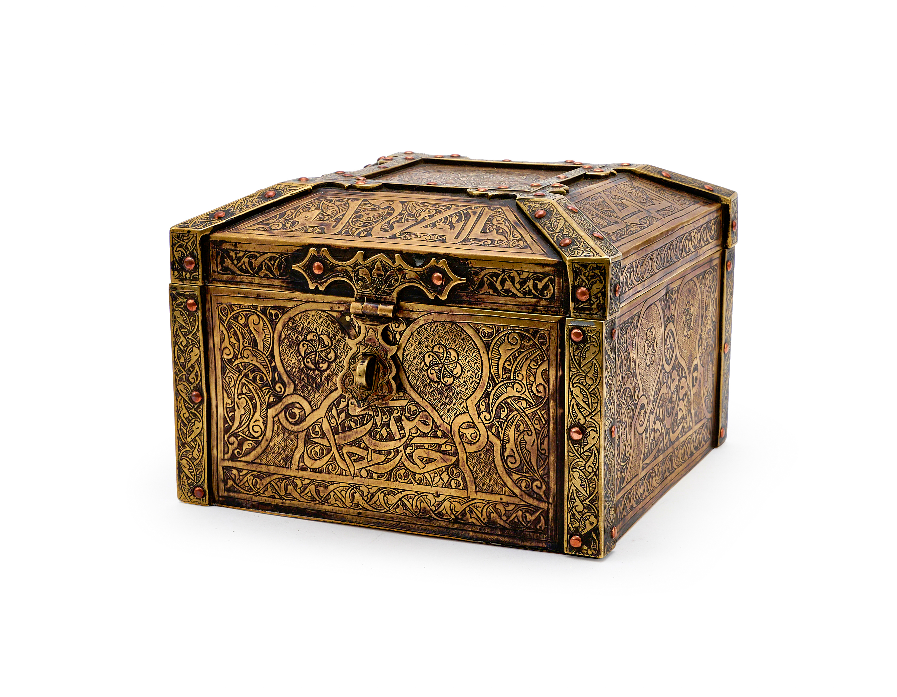 A MIX METAL ISLAMIC CASKET. 20TH CENTURY, SYRIA OR OTTOMAN - Image 2 of 5