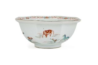 A JAPANESE KAKIEMON BOWL, EDO PERIOD, 17TH CENTURY