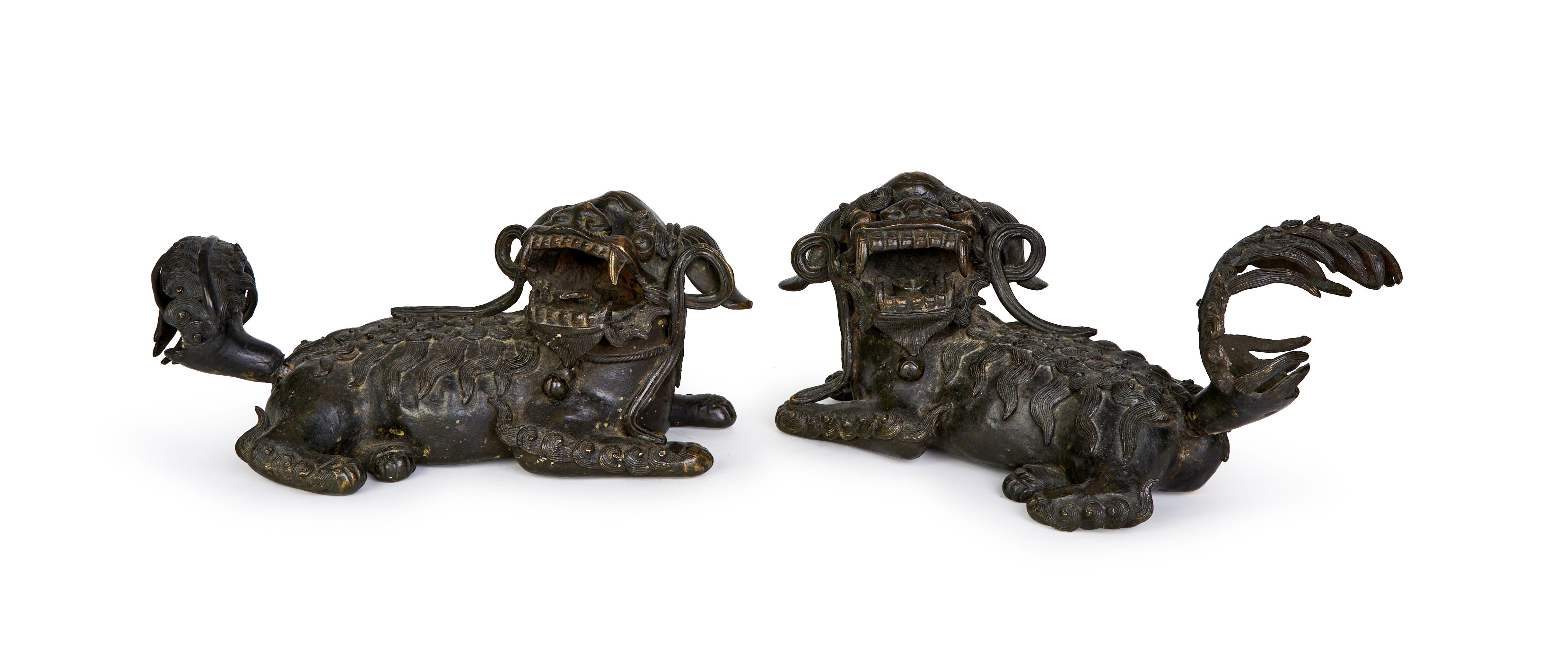 A PAIR OF CHINESE BRONZE FOO DOG CENSERS, QING DYNASTY (1644-1911)