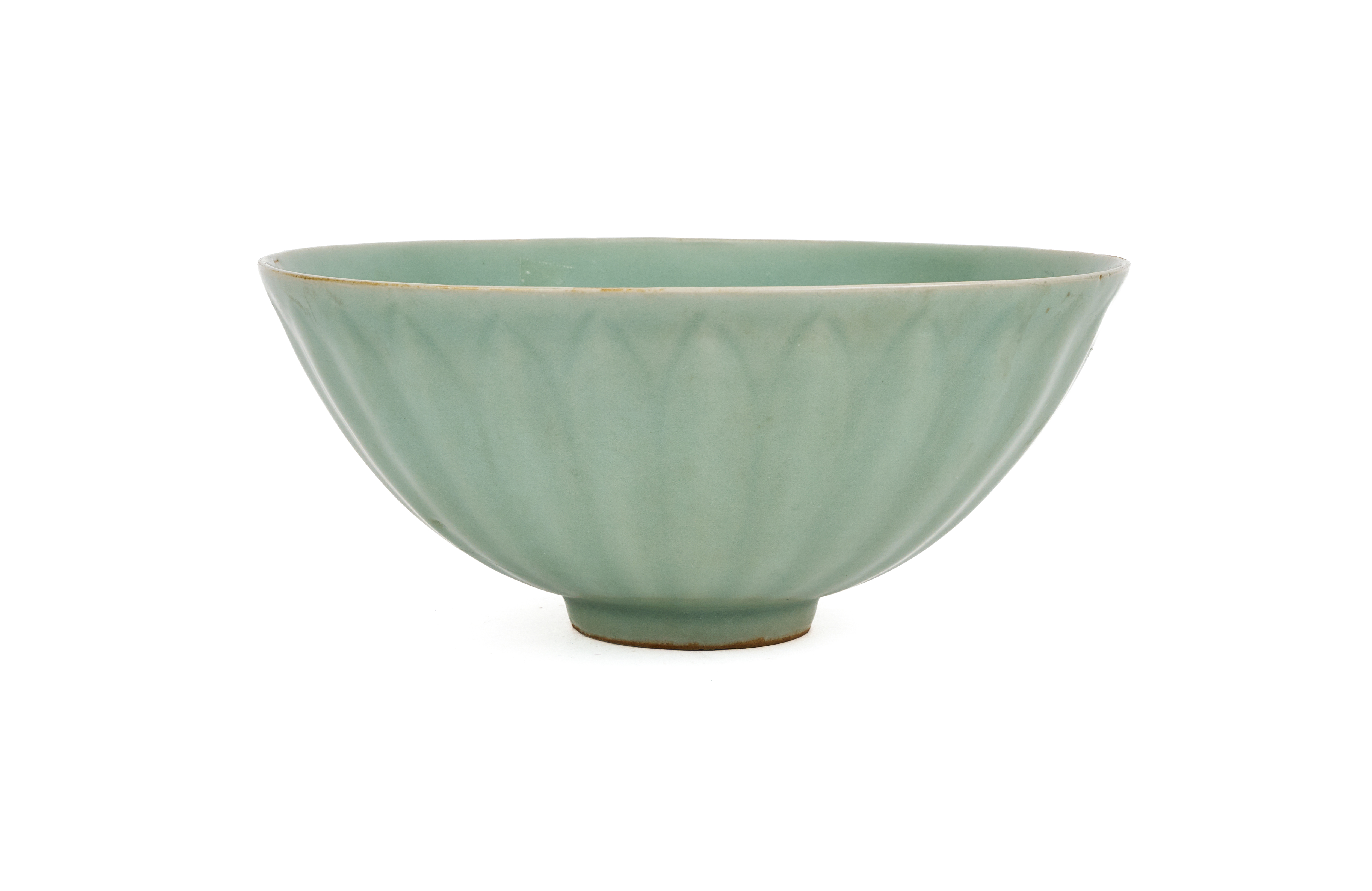 A LONGQUAN CELADON 'LOTUS' BOWL SOUTHERN SONG DYNASTY (1127-1279)