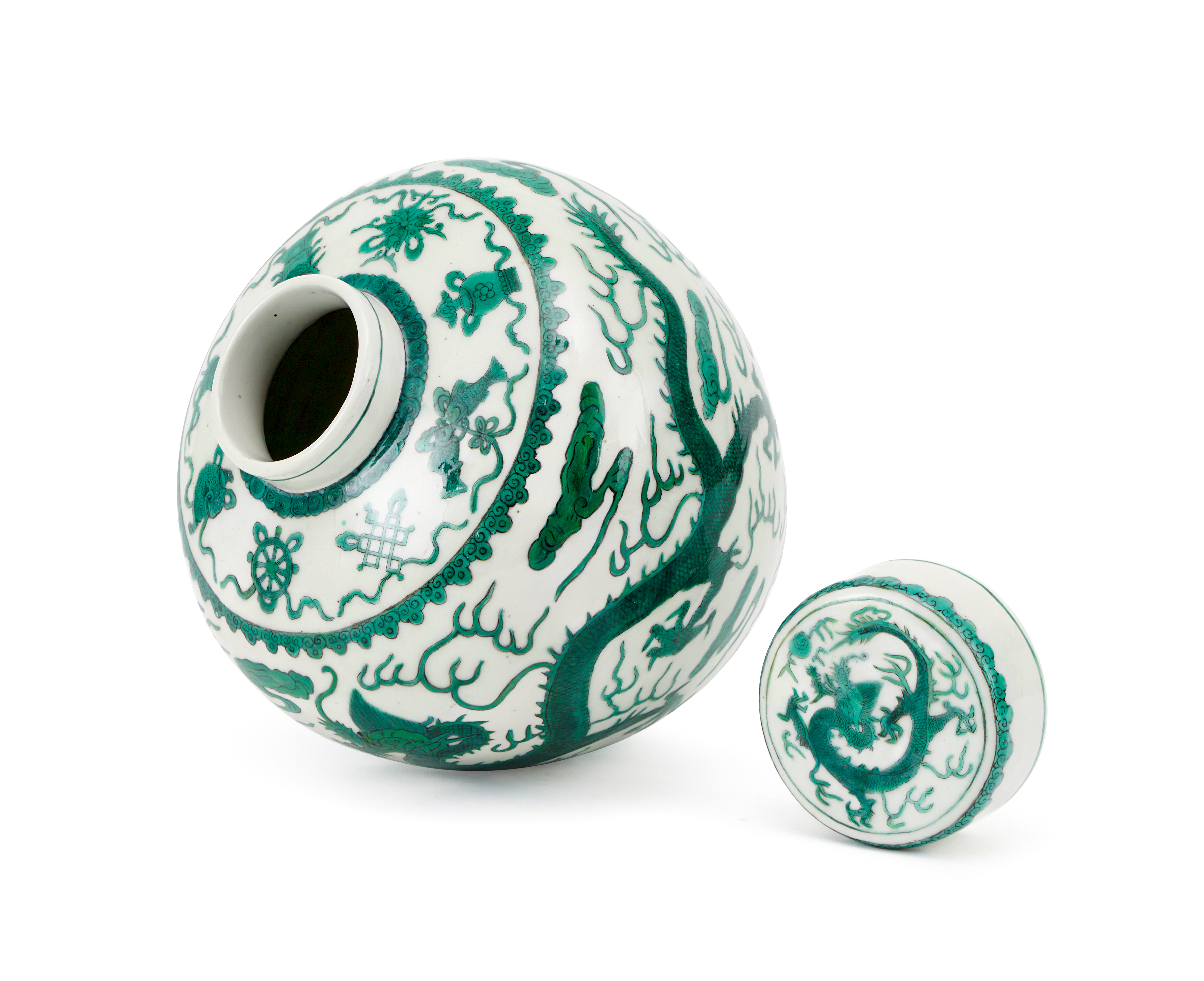 A FINE GREEN-ENAMELED 'DRAGON' JAR AND COVER - Image 3 of 5