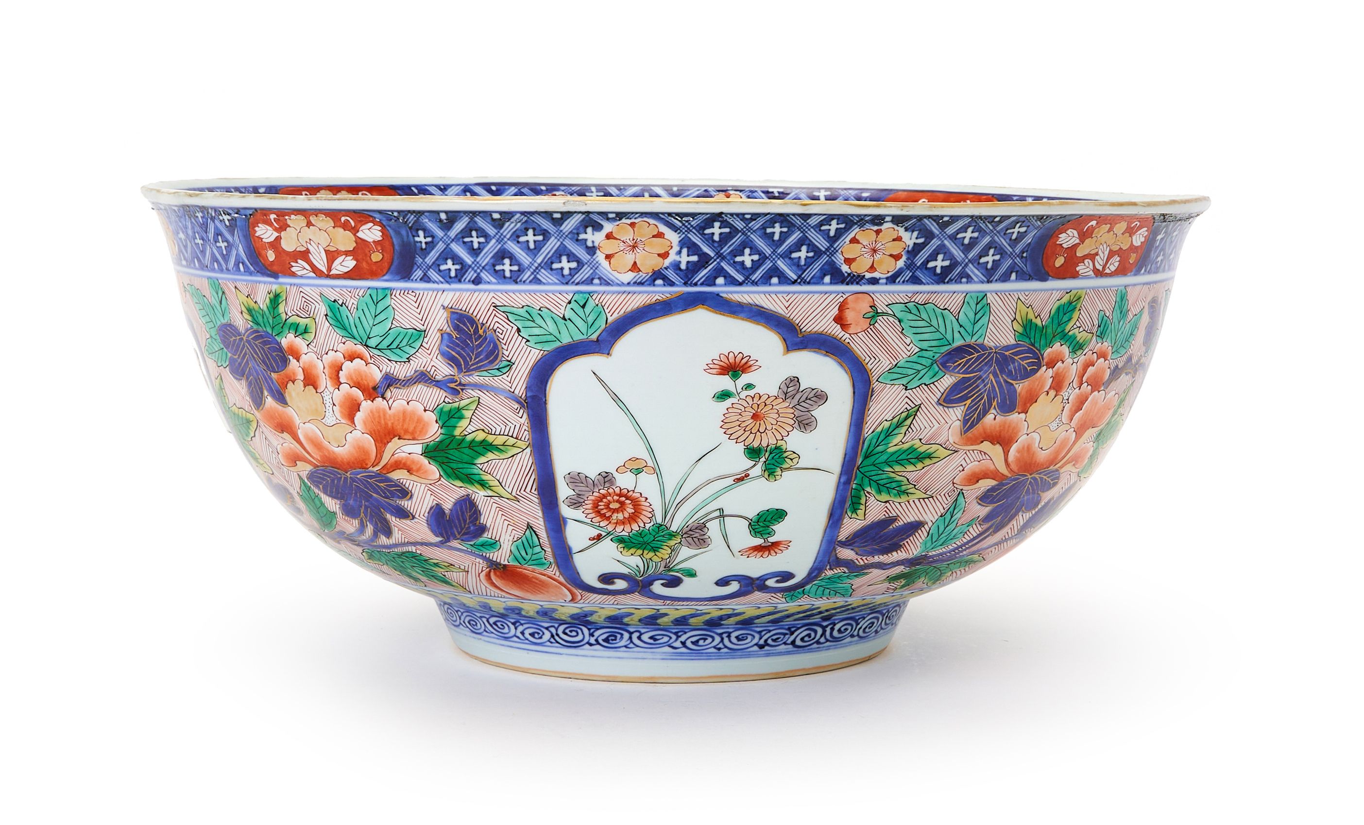 A LARGE CHINESE IMARI "FISH" BOWL, KANGXI PERIOD (1662-1722) - Image 2 of 5