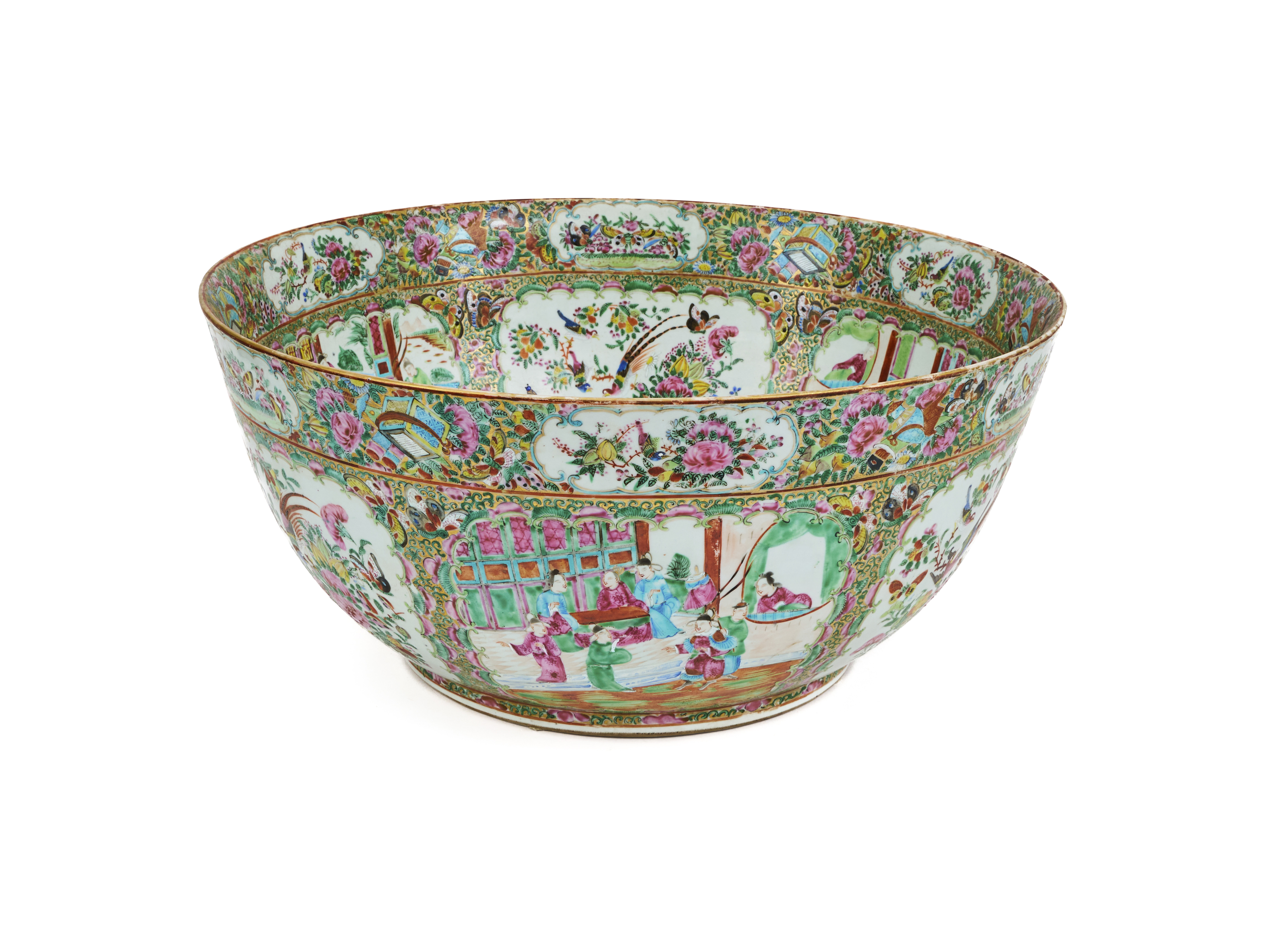 A MONUMENTAL CHINESE FAMILLE ROSE BOWL, 19TH CENTURY - Image 3 of 7