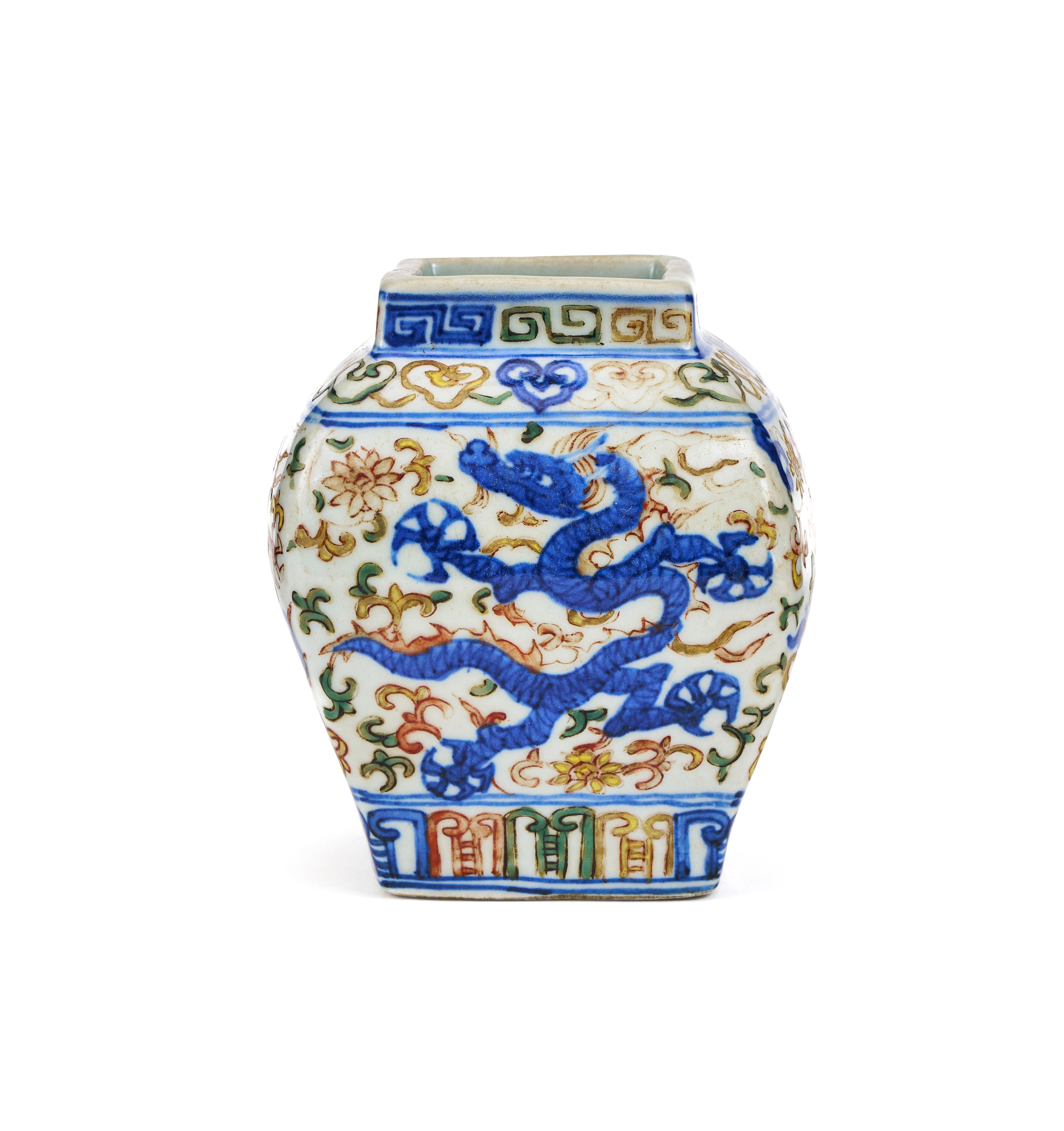 A CHINESE WUCAI DRAGON JAR, QING DYNASTY (1644-1911)