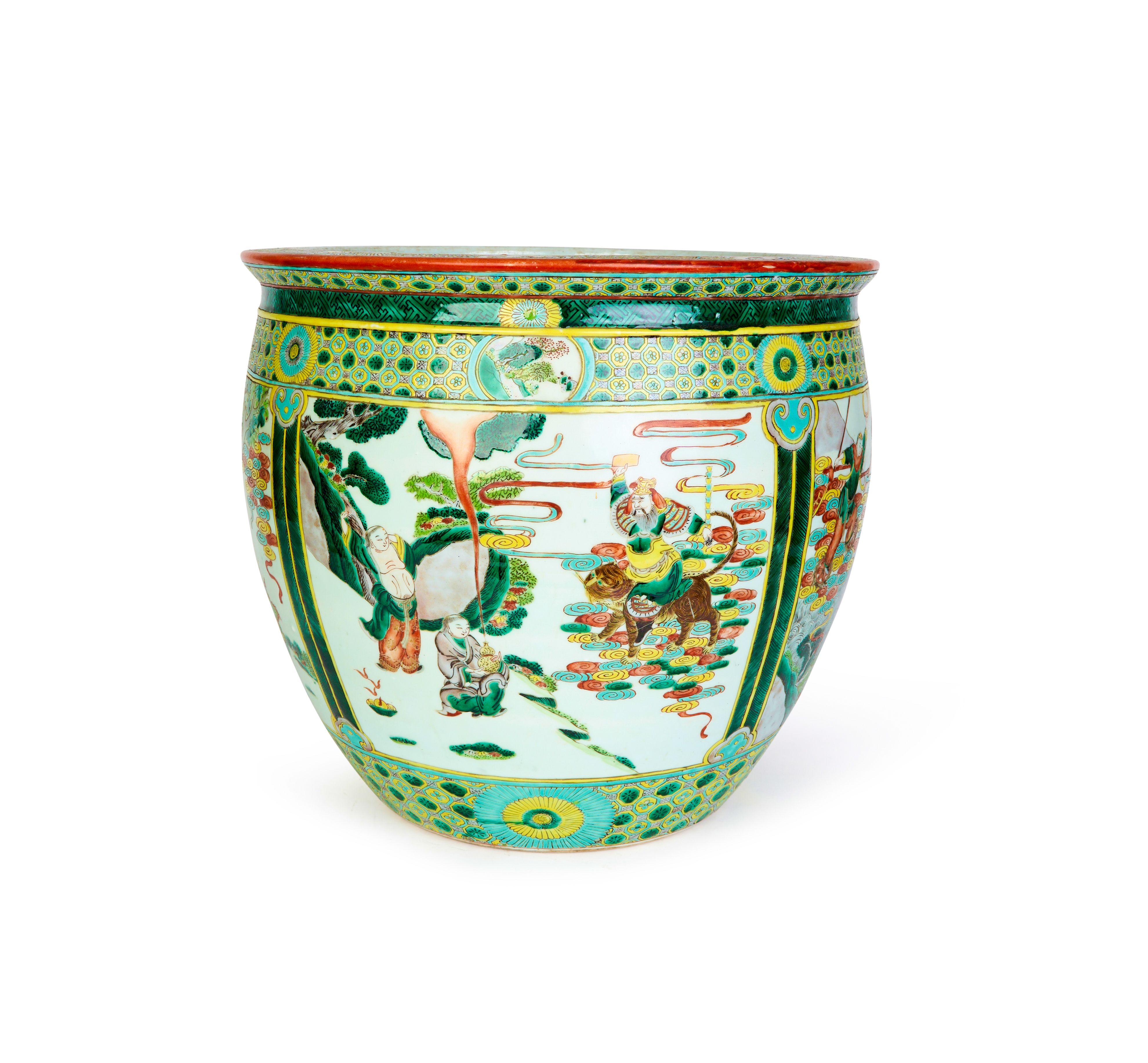 A CHINESE FAMILLE VERTE FIGURAL PLANTER, QING DYNASTY (1644-1911) - Image 3 of 5