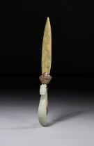 A CHINESE JADE MOUNTED WHITE METAL LETTER OPENER, QING DYNASTY (1644-1911)