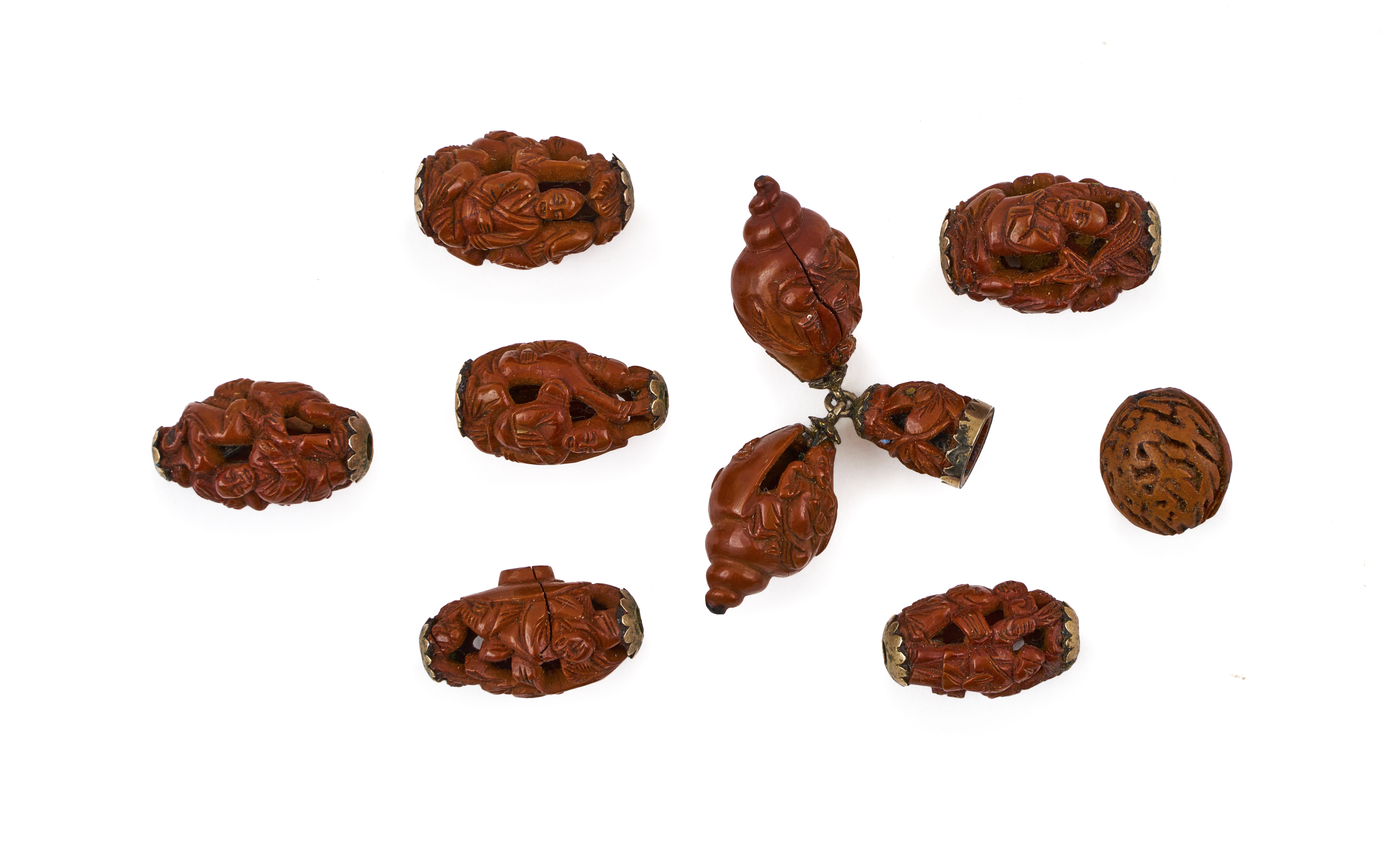 ASSORTMENT OF CHINESE CARVED NUTS, QING DYNASTY (1644-1911) - Image 2 of 4