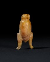 A MESOPOTAMIAN AGATE ANIMAL AMULET, JEMDET NASR, CIRCA 3300-2900 B.C.