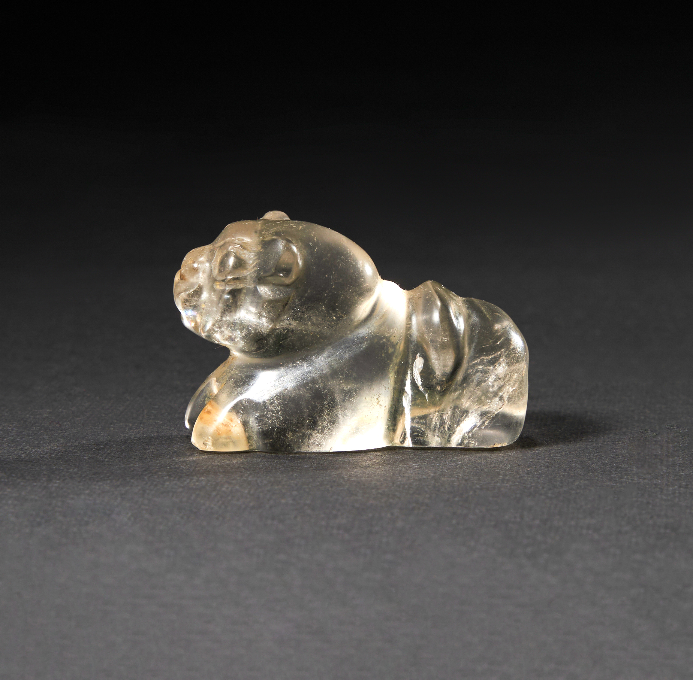 A GREEK ROCK CRYSTAL AMULET OF A RECUMBENT FELINE, CIRCA 5TH CENTURY A.D. OR LATER - Image 3 of 3