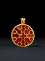 A MEROVINGIAN GOLD AMULET, 6TH/ 7TH CENTURY