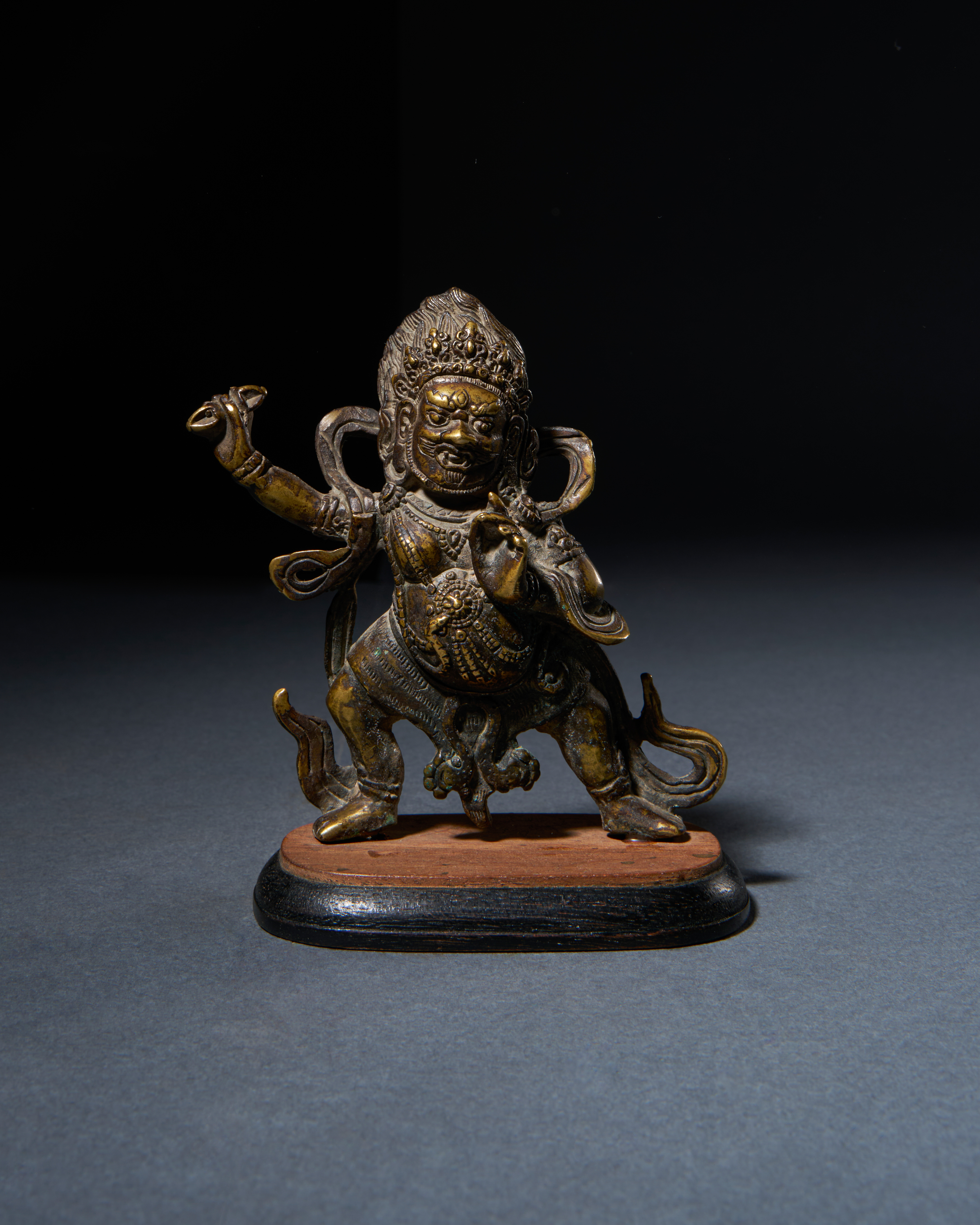 STATUETTE OF HAYAGRIVA IN GILT BRONZE TIBETO-CHINESE, EARLY 18TH CENTURY