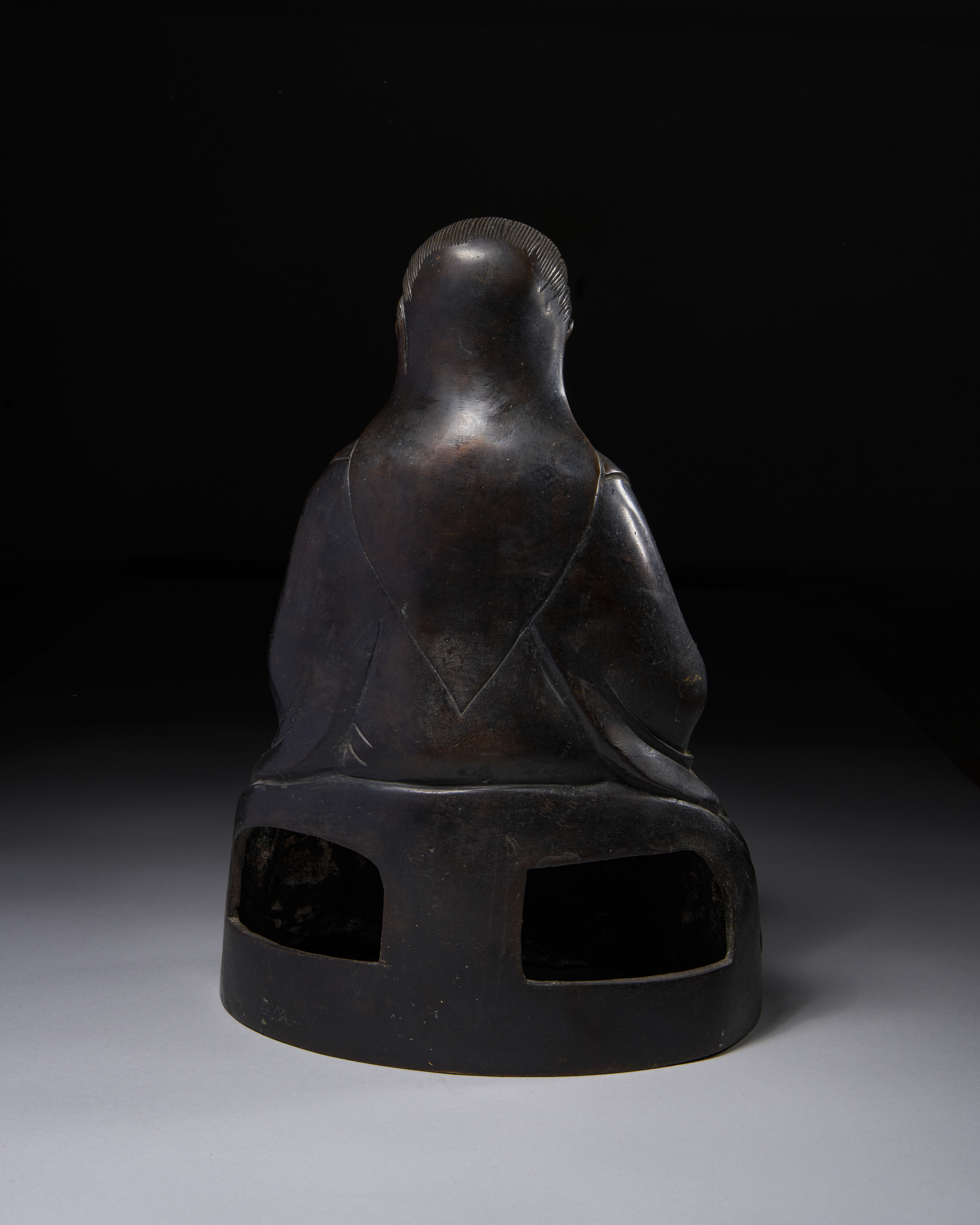 A BRONZE FIGURE OF ZHENWU MING DYNASTY, 16TH CENTURY - Image 2 of 3